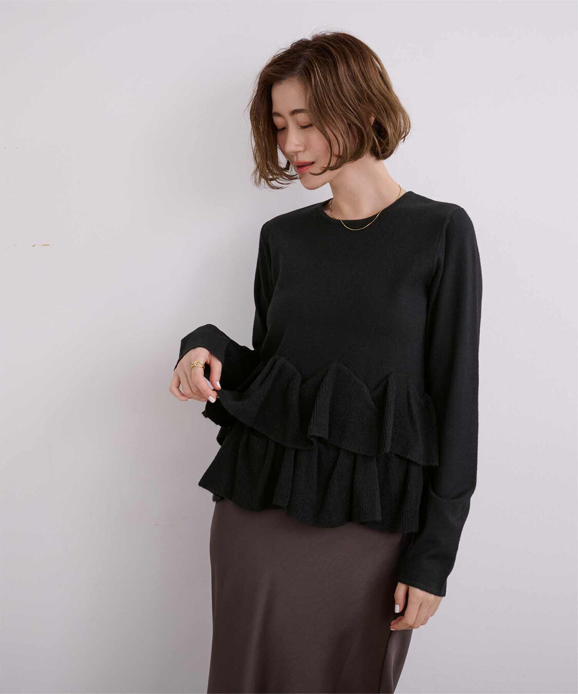 ur's「フリルヘムニット」|ニット・セーター|