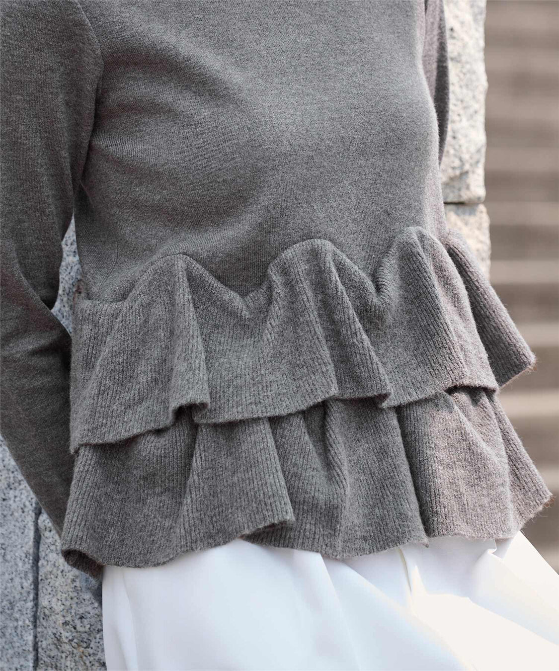 ur's「フリルヘムニット」|ニット・セーター|