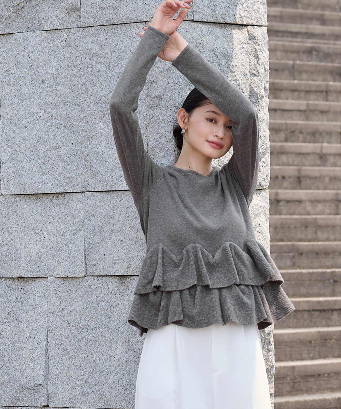 ur's「フリルヘムニット」|ニット・セーター|