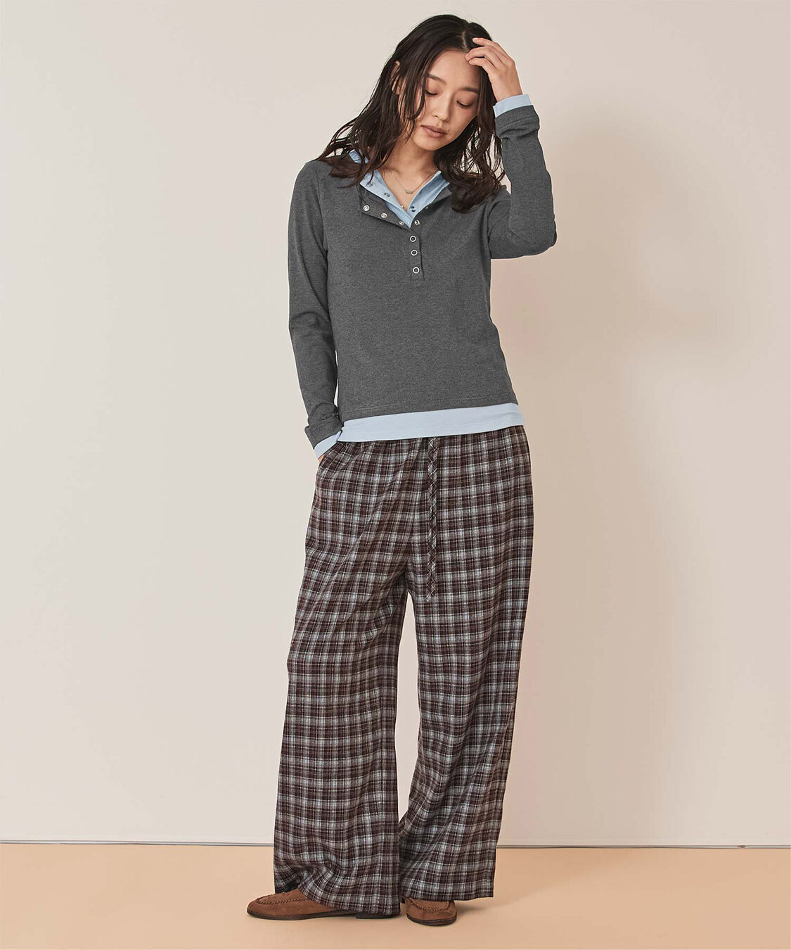 miette「レイヤード風ヘンリーネックトップス」|Tシャツ・カットソー|