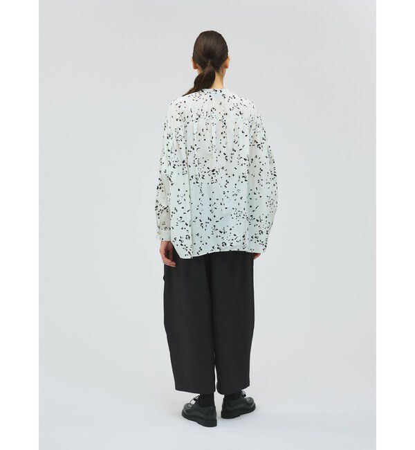 mizuiro ind「mizuiro ind プリントバックギャザーシャツ」|シャツ・ブラウス|