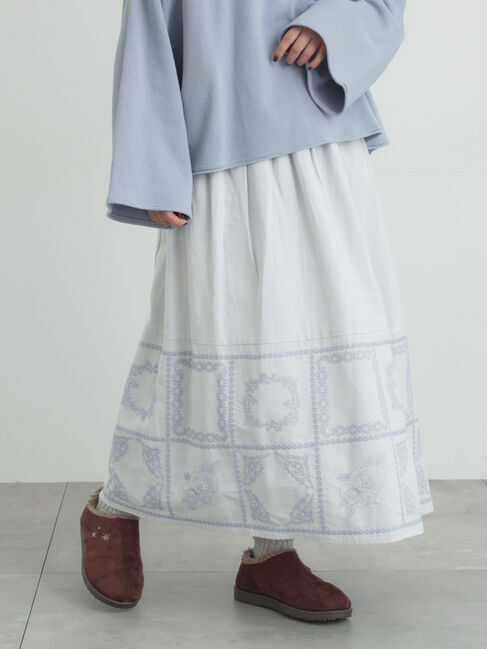 Samansa Mos2「裾モチーフ刺繍ギャザースカート」|スカート|