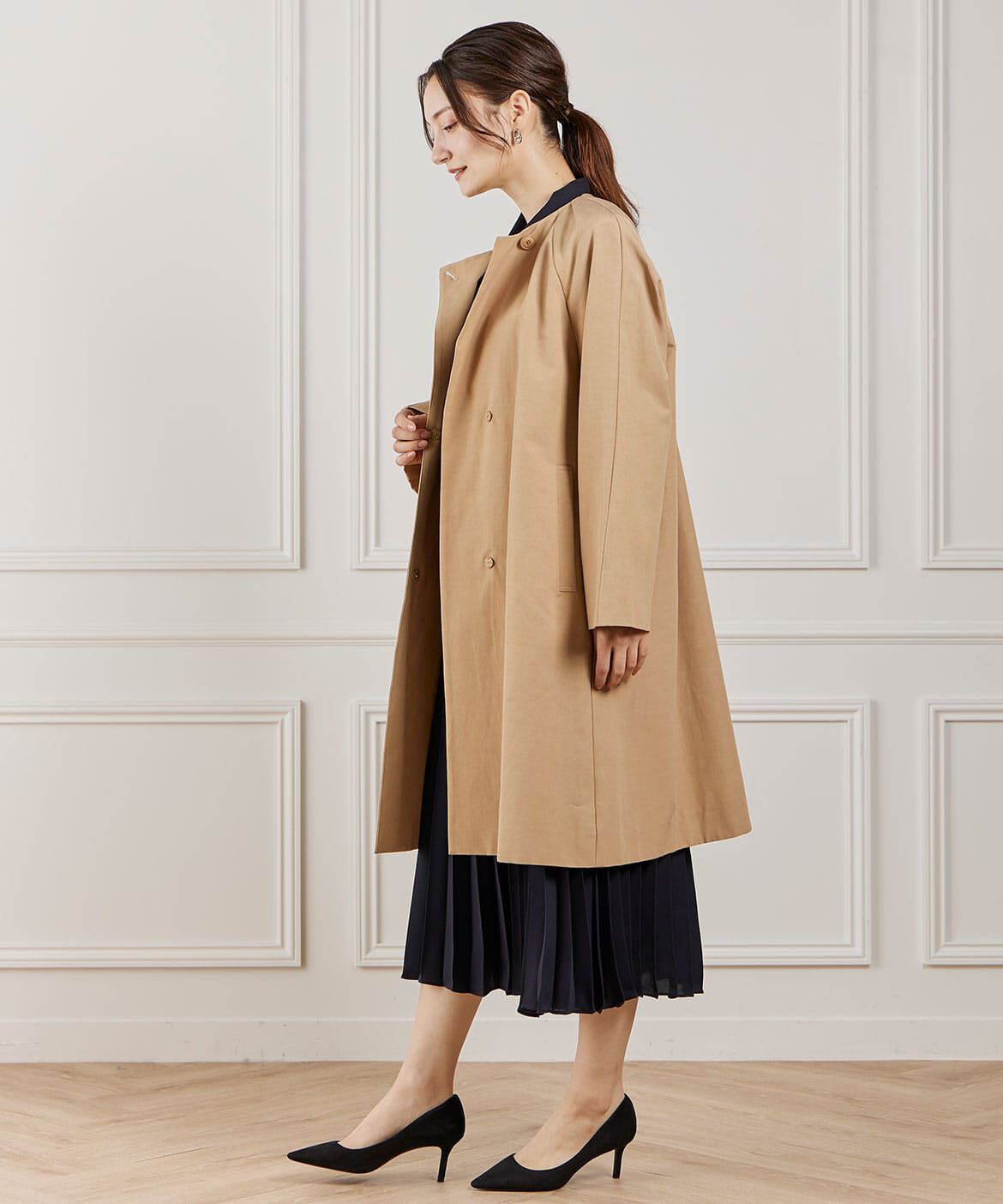INED「《大きいサイズ》ノーカラーコート」|ステンカラーコート|