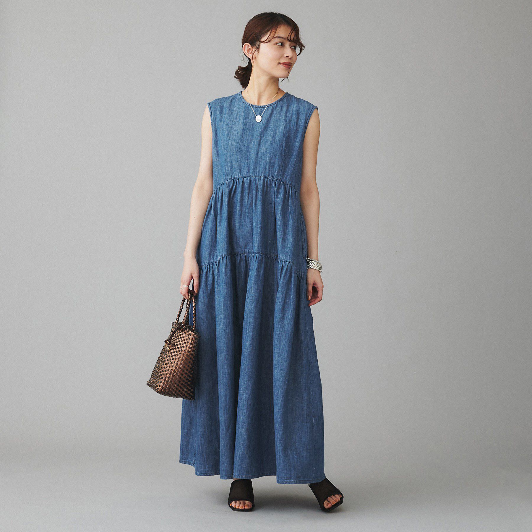 UNTITLED「【Healthy DENIM】Breezy Blueberryノースリーブ ティアード ワンピース」|ワンピース|