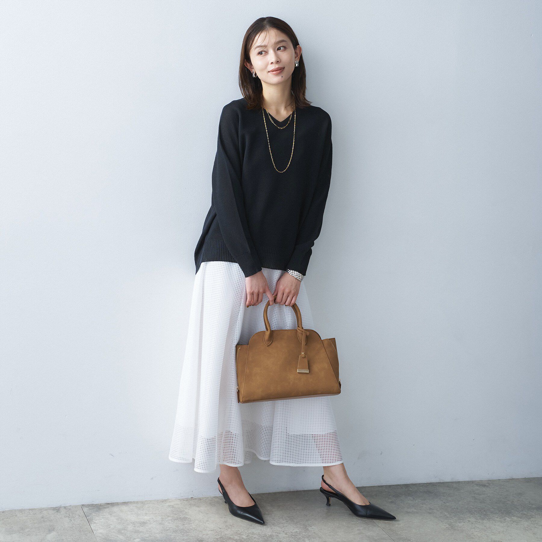 UNTITLED「ドライタッチVネックニット」|ニット・セーター|