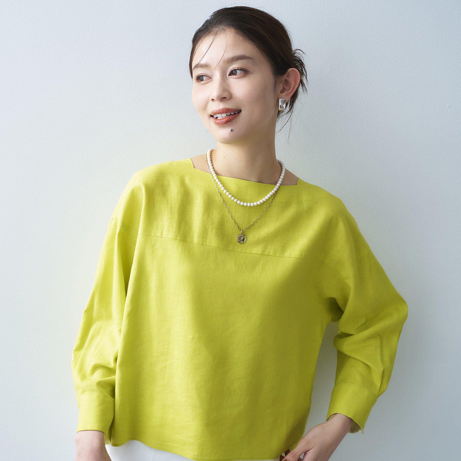 UNTITLED「ボートネックブラウス」|シャツ・ブラウス|イエロー(031)