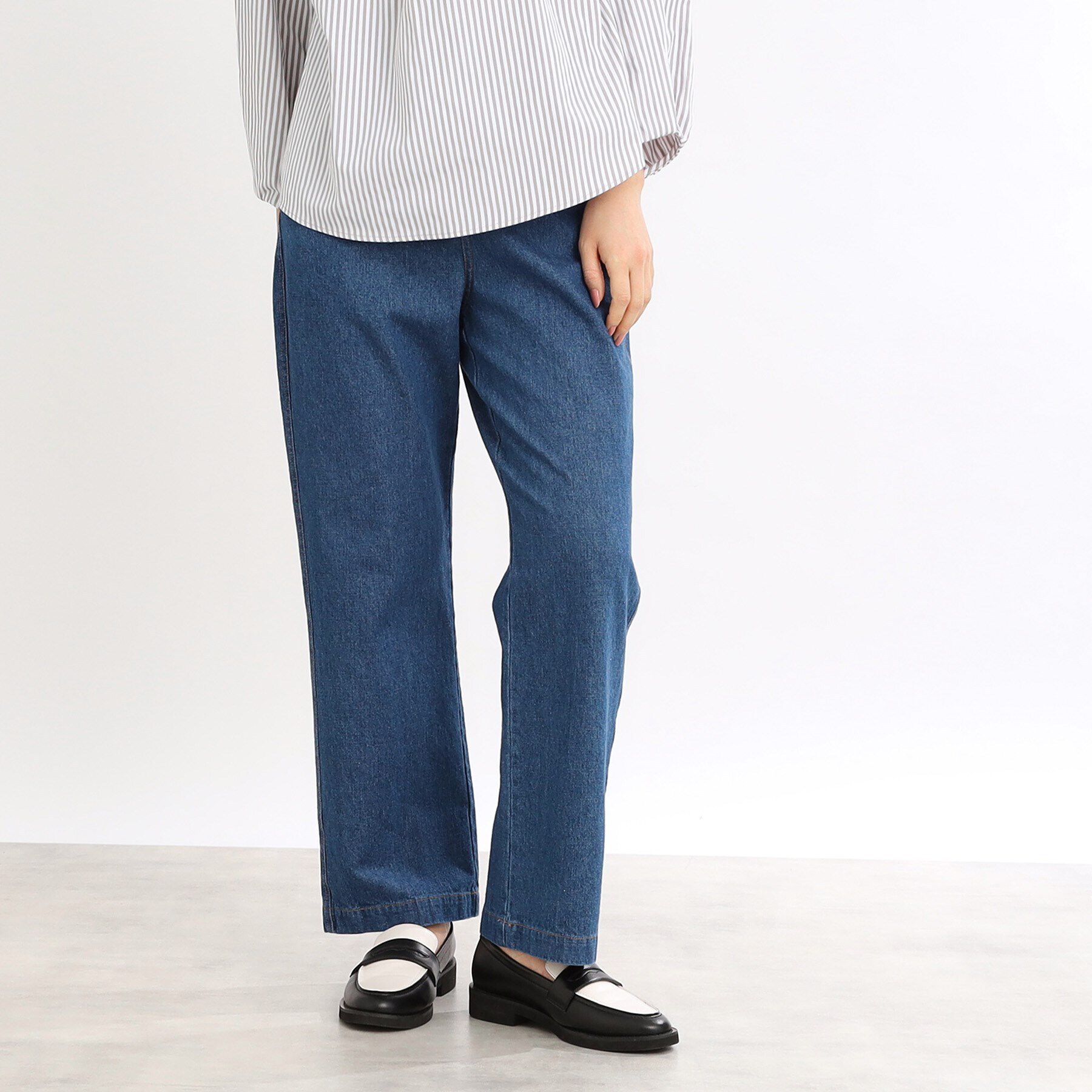 Reflect「【E‐QUALITY／手洗い可／細見え】ストレートシルエットデニムパンツ」|デニム|ブルー(091)