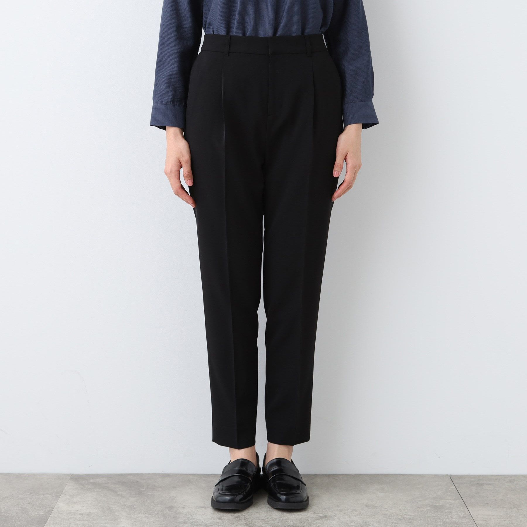 INDIVI「【洗える／UVケア／スーツ】ストレッチタックテーパードパンツ」|その他|