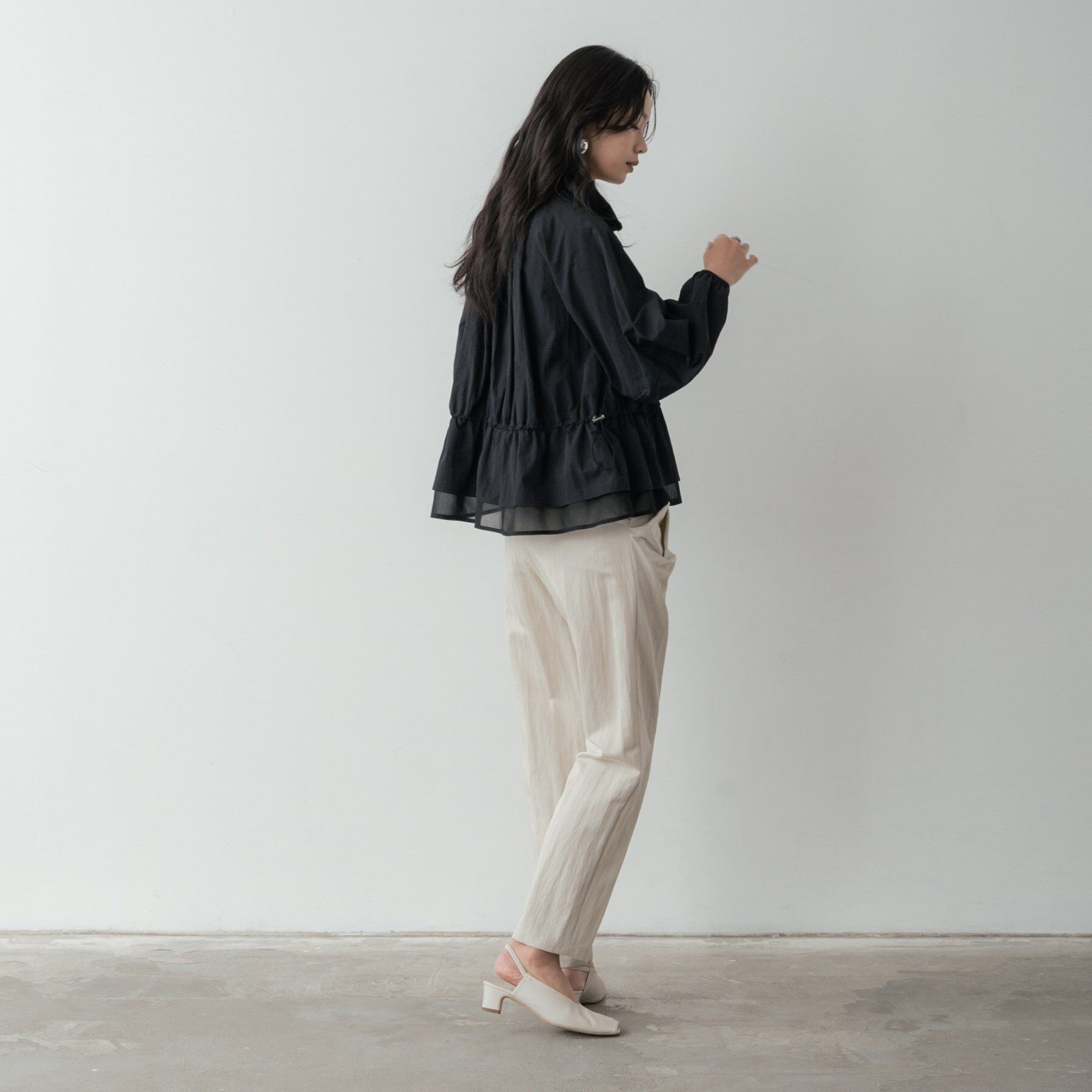 GALLEST「シャーリングペプラムブルゾン」|ブルゾン・スタジャン|