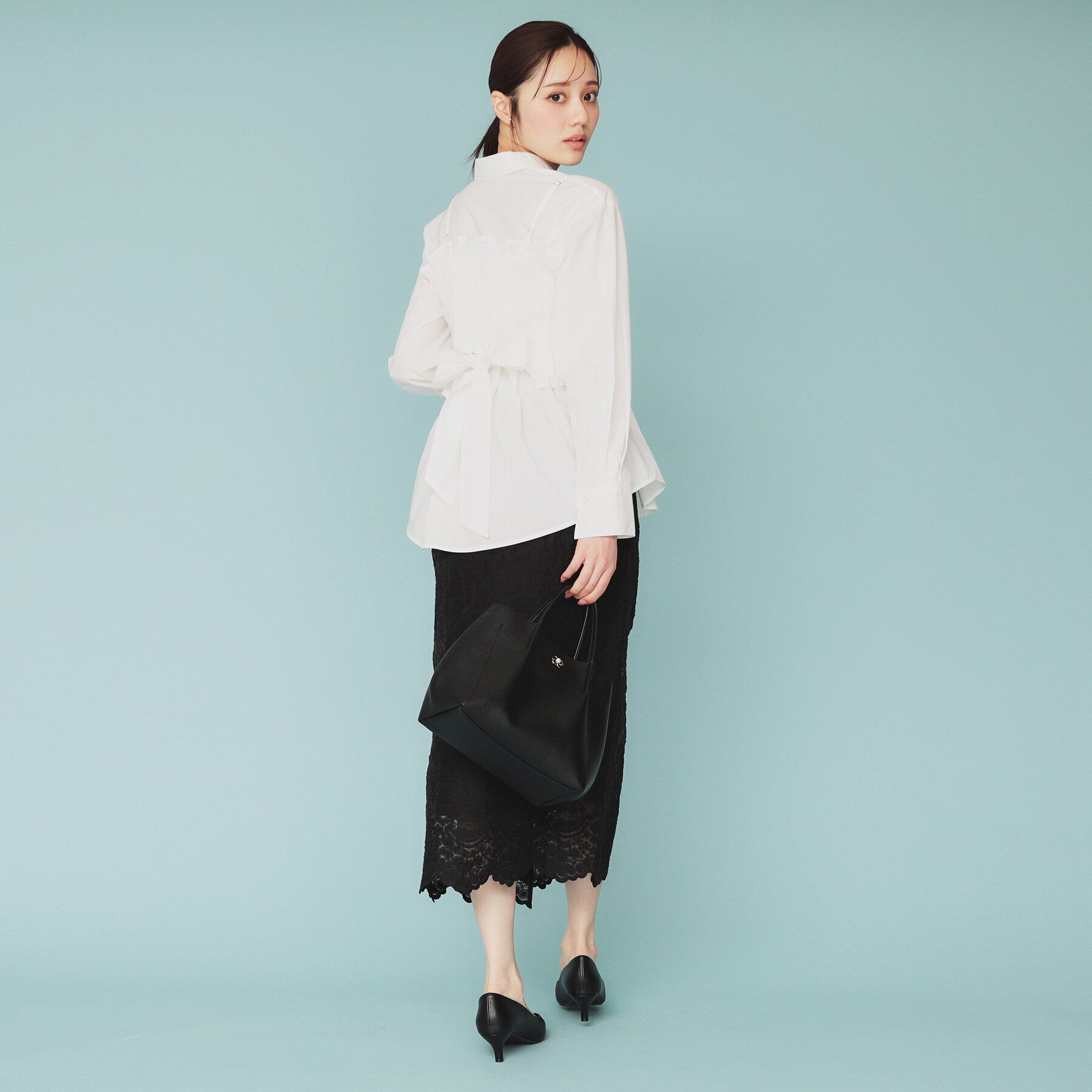 index「《andGIRL掲載》ビスチェレイヤードロングシャツ【洗濯機洗い可】」|シャツ・ブラウス|