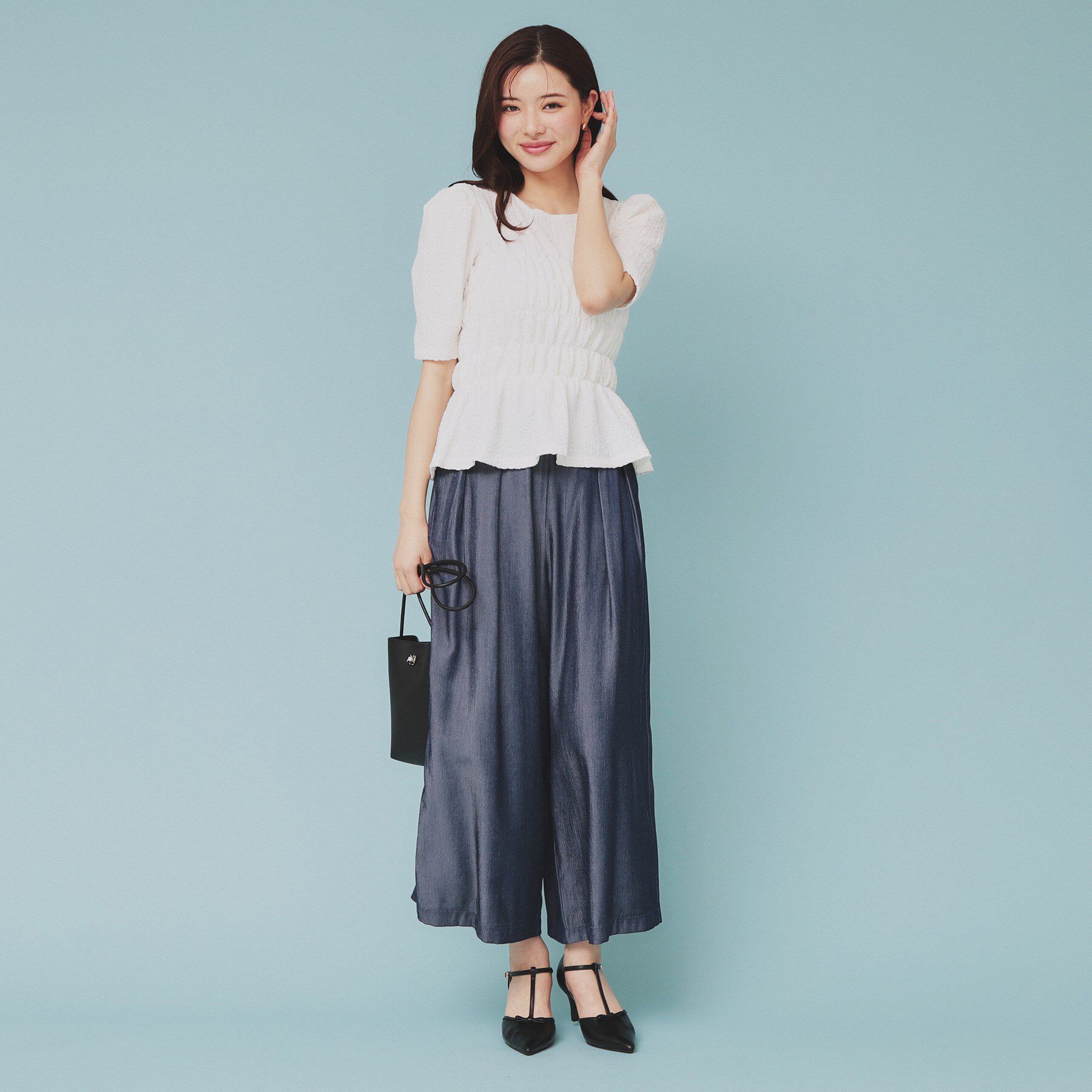 index「シャーリングペプラムトップス【洗濯機洗い可】」|Tシャツ・カットソー|