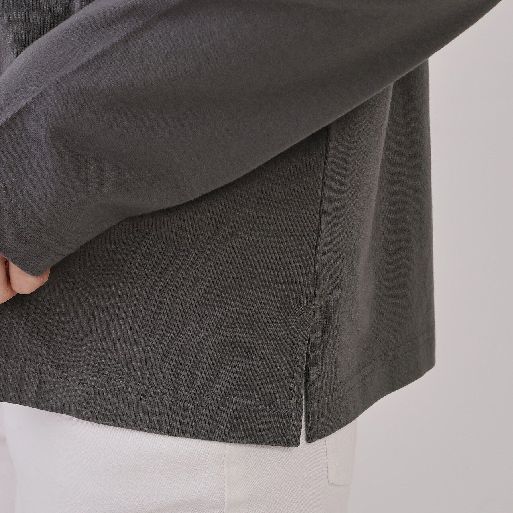 OPAQUE.CLIP「フォトプリントロングTシャツ【洗濯機洗い可】」|Tシャツ・カットソー|