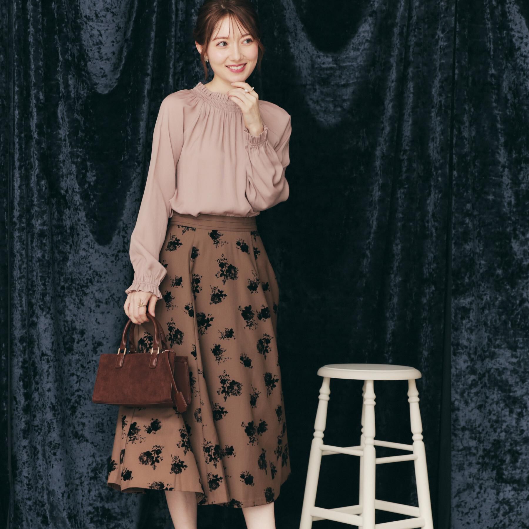 Couture broach「【きれいめ・通勤】RTピケ前後2WAYシャーリングブラウス」|シャツ・ブラウス|