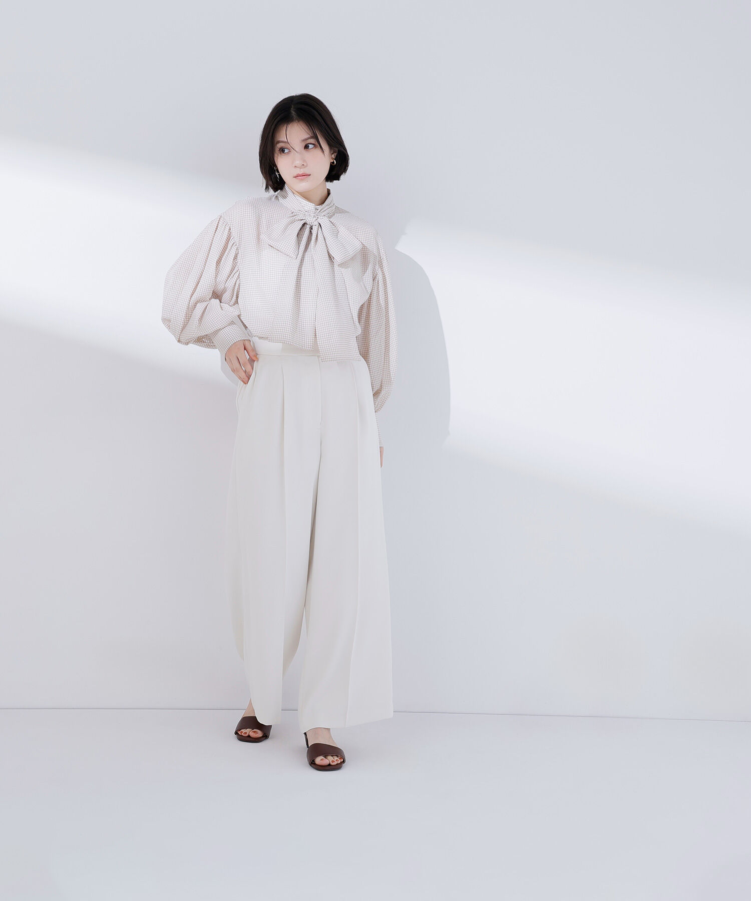  「メタルポイントワイドパンツ」|その他|