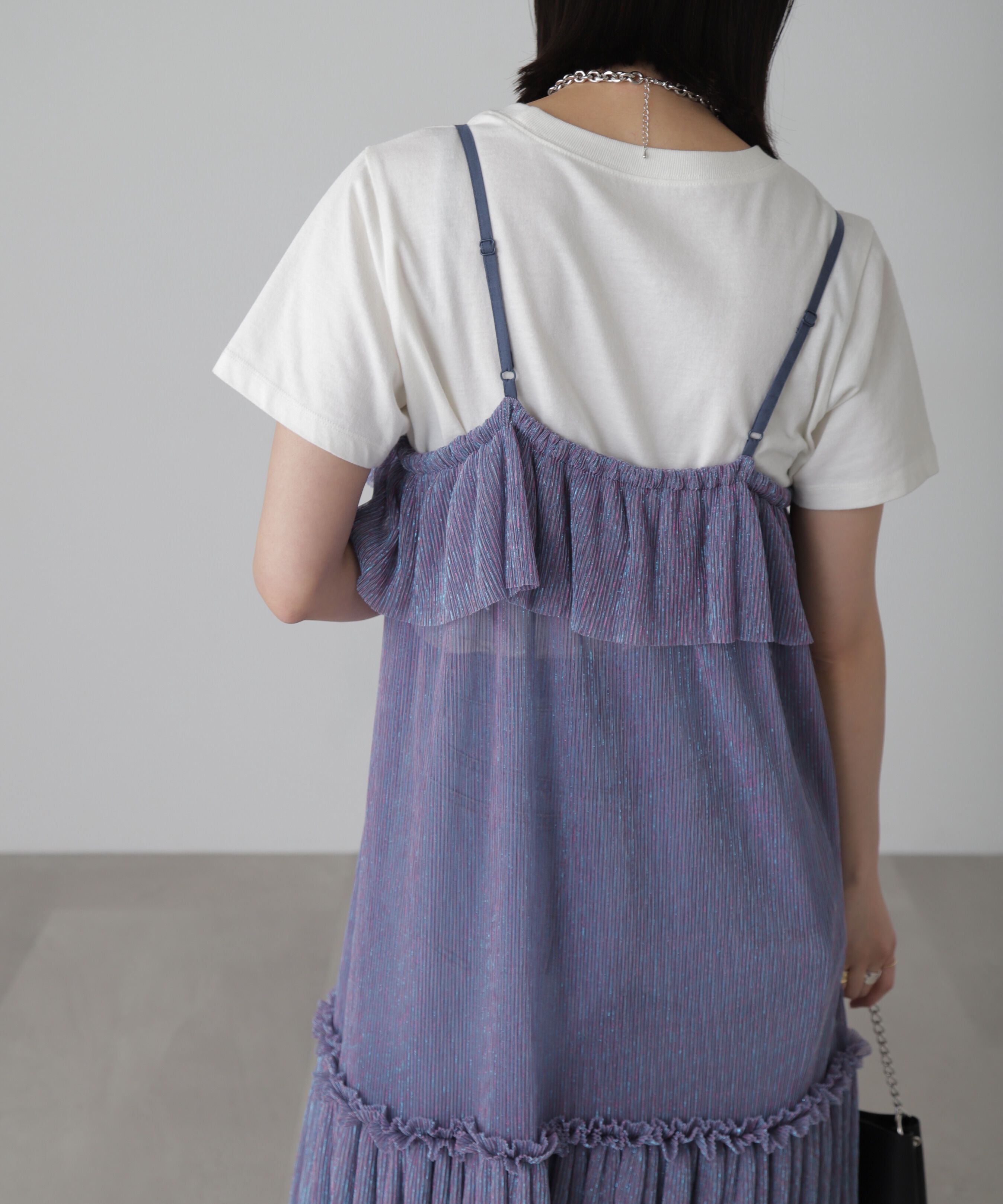  「［ブルーカラーWEB限定］ラメプリーツシアーキャミソールワンピース」|ワンピース|