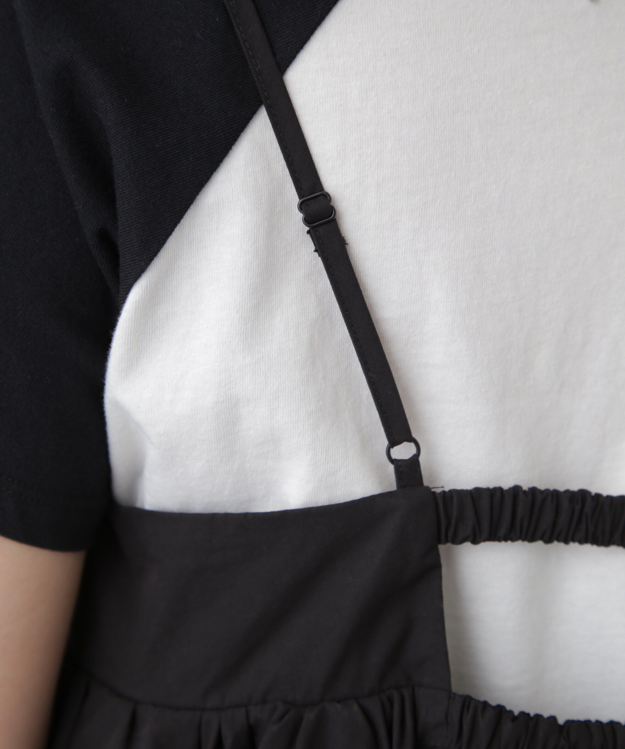  「コットンタックデザインミニキャミソールワンピース」|ワンピース|