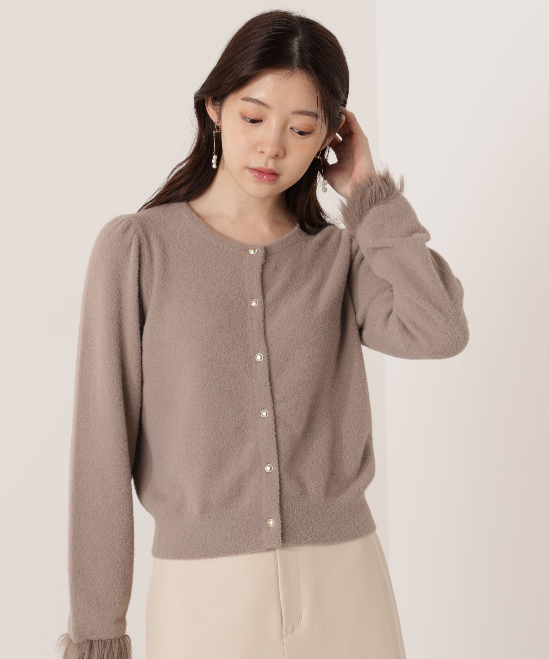 PROPORTION BODY DRESSING「部分フェザースリーブニットカーディガン 25AW」|カーディガン|