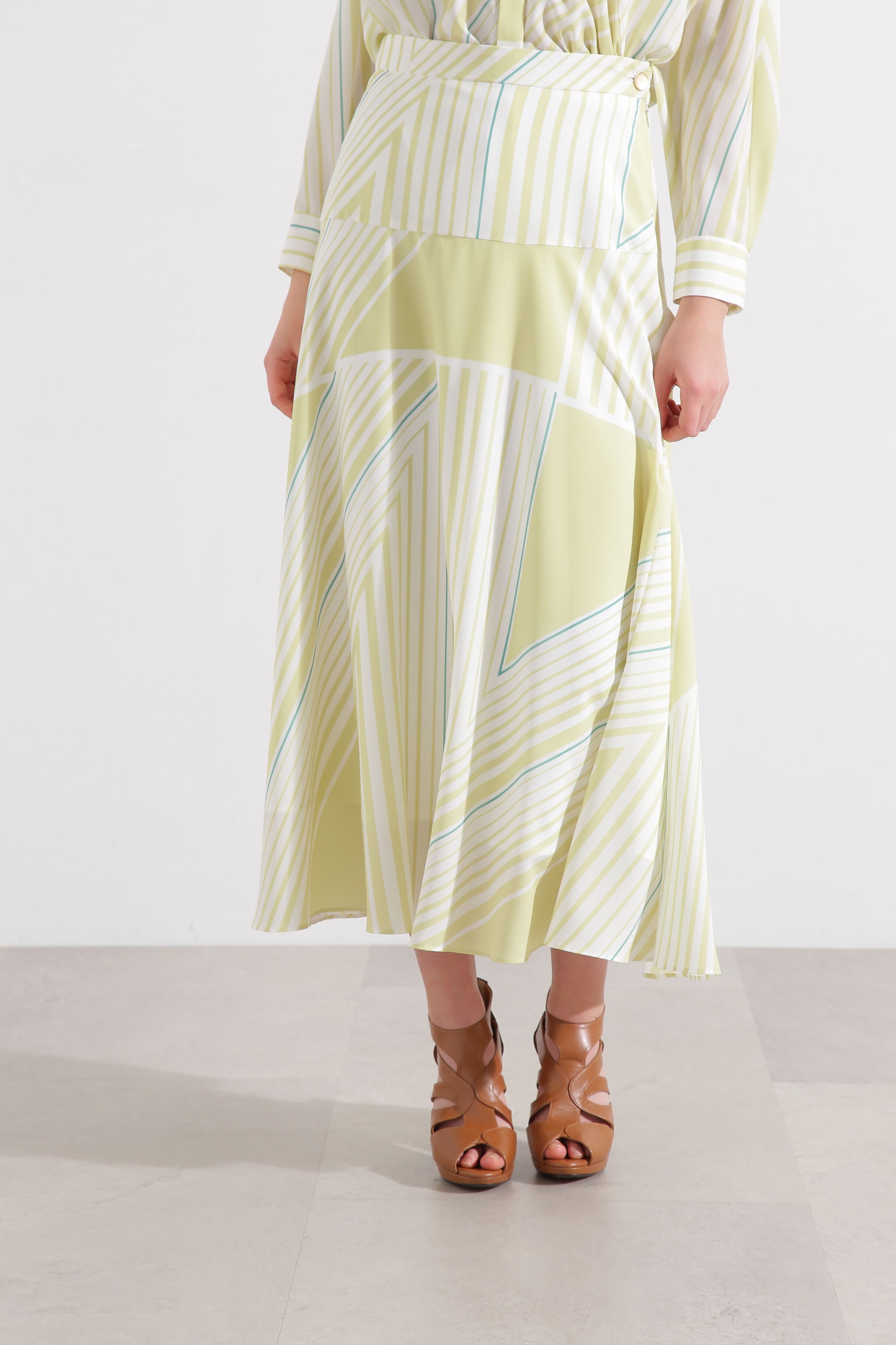  「◆トライアングルボーダープリントスカート」|スカート|