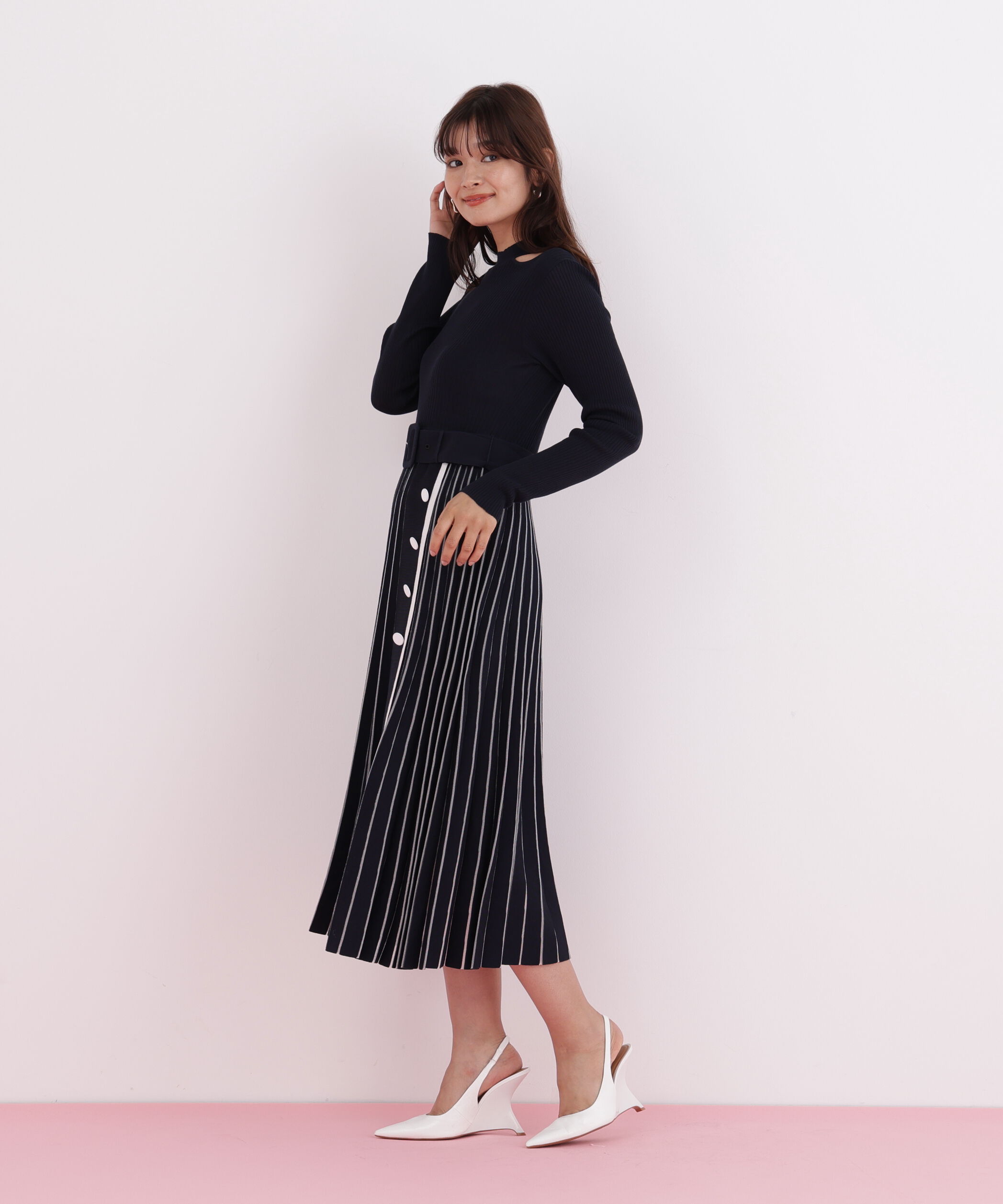  「プリーツコンビニットワンピース」|ワンピース|