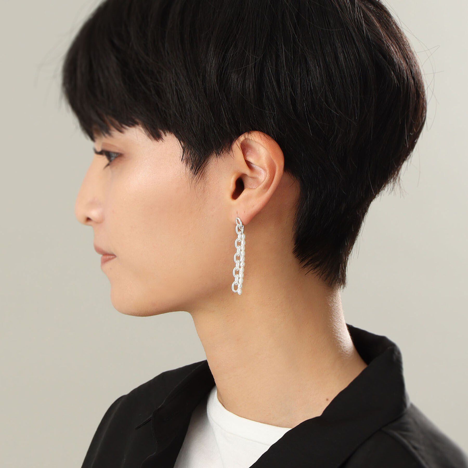 COCOSHNIK ONKITSCH「シルバー バロックパール チェーンコンビネーション スタッドピアス」|ピアス|