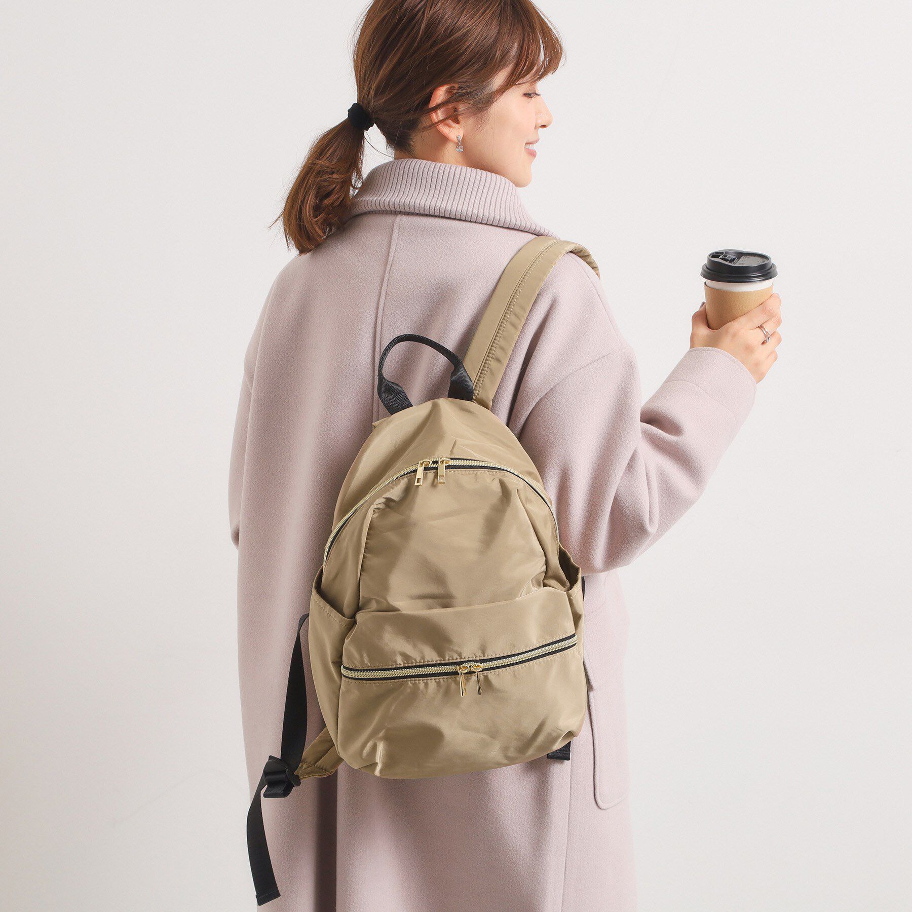 ITS&rsquo;DEMO「高密度ポリ10ポケットミディリュック」|リュック|