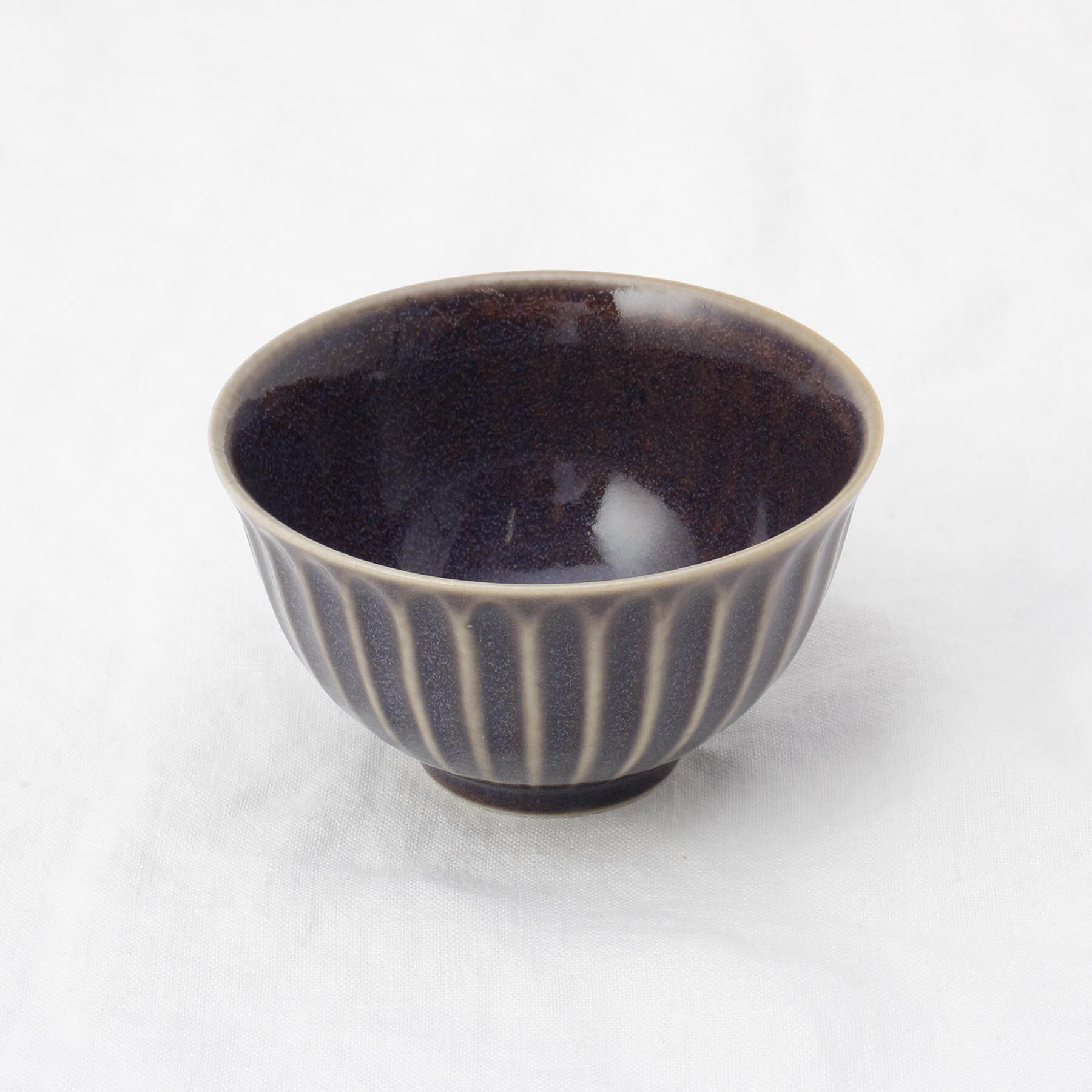 212 KITCHEN STORE「ケイプ 削ぎ茶碗 レーズンブラウン」|食器・キッチングッズ|