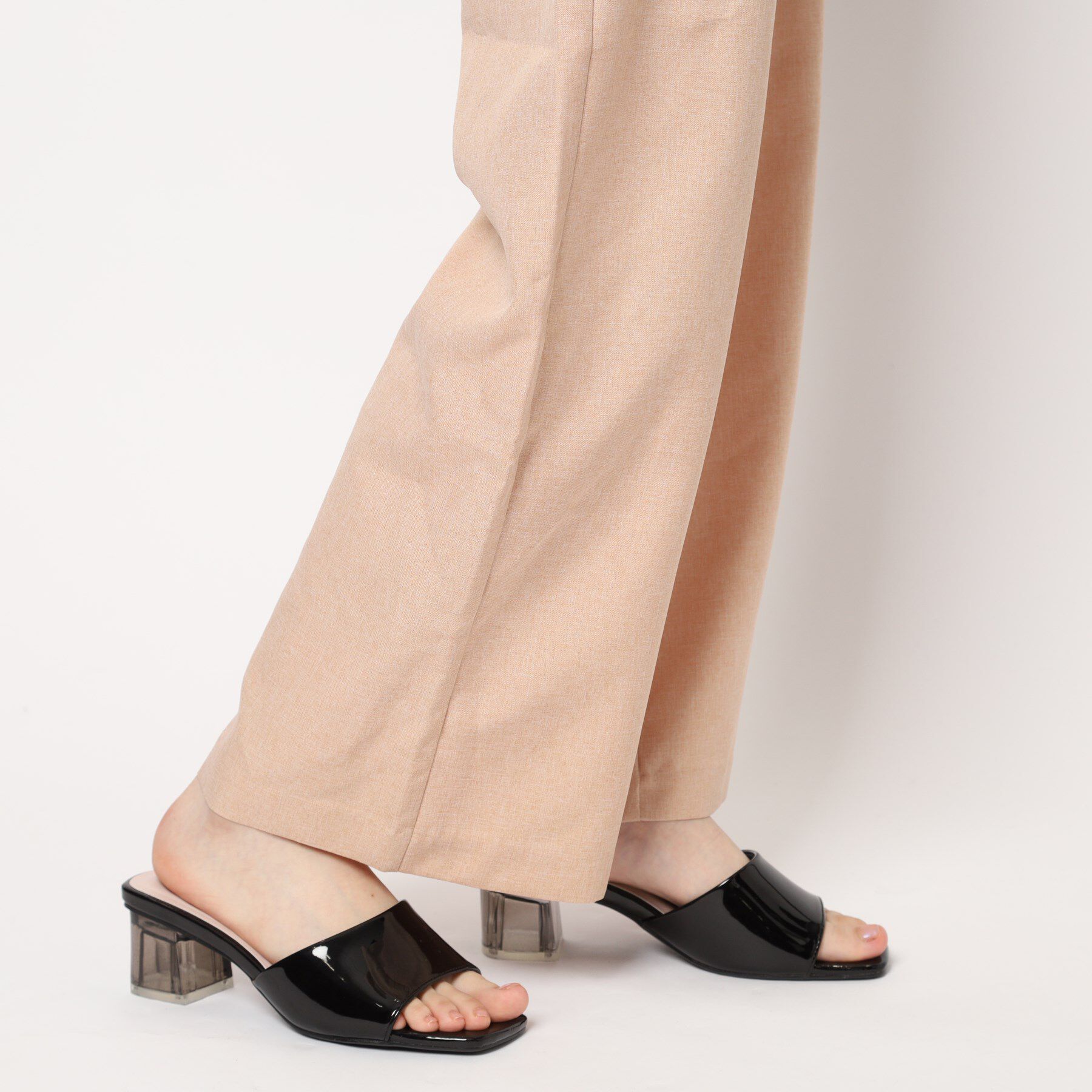 ESPERANZA「スクエアトゥクリアヒールミュール」|サンダル|