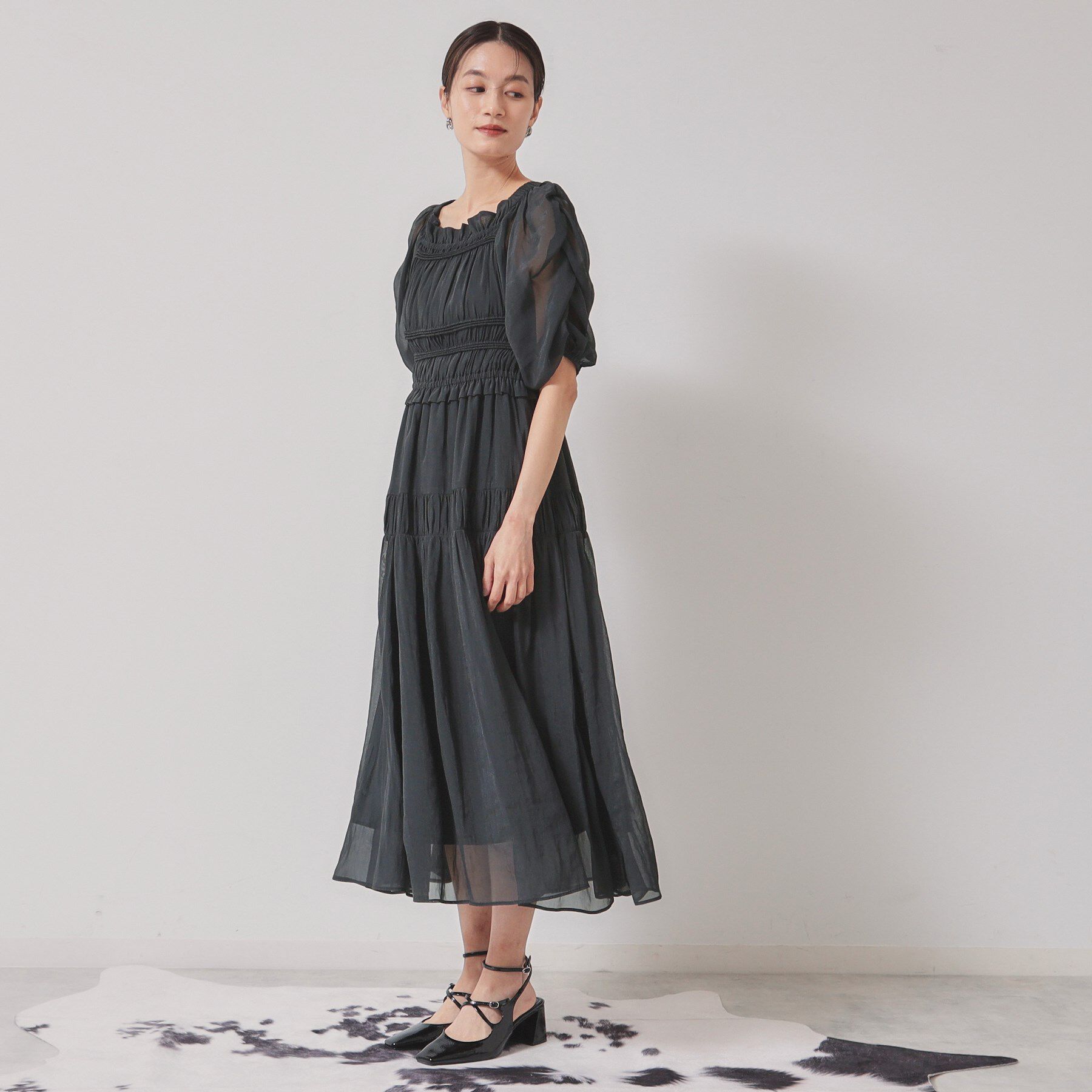 SunaUna「【パウダーシフォン／シャーリング】ロングワンピース」|ワンピース|