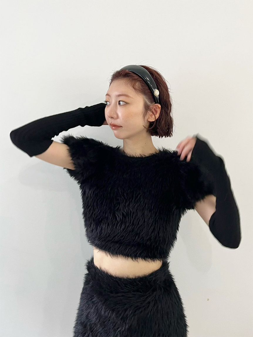 LILY BROWN「【WEB限定カラー】アームウォーマー付きフェザーヤーンコンパクトトップス」|ニット・セーター|BLK