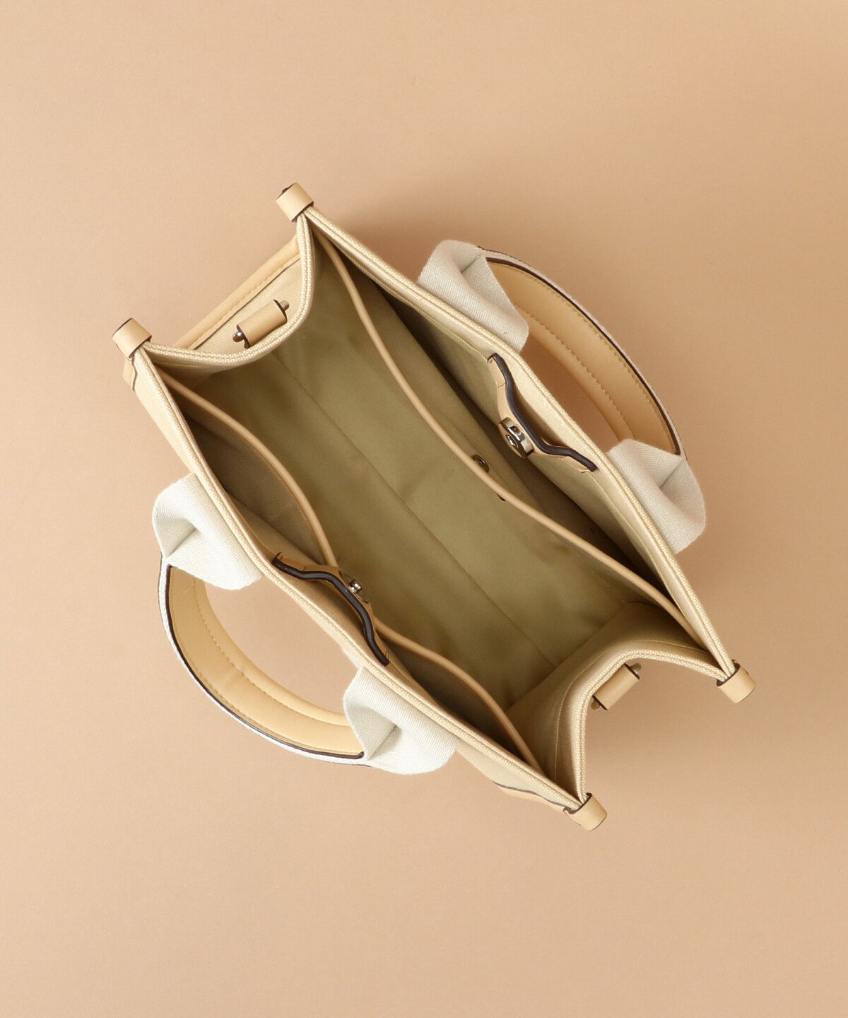 Samantha Thavasa「スクエアキャンバストート 小サイズ」|トートバッグ|