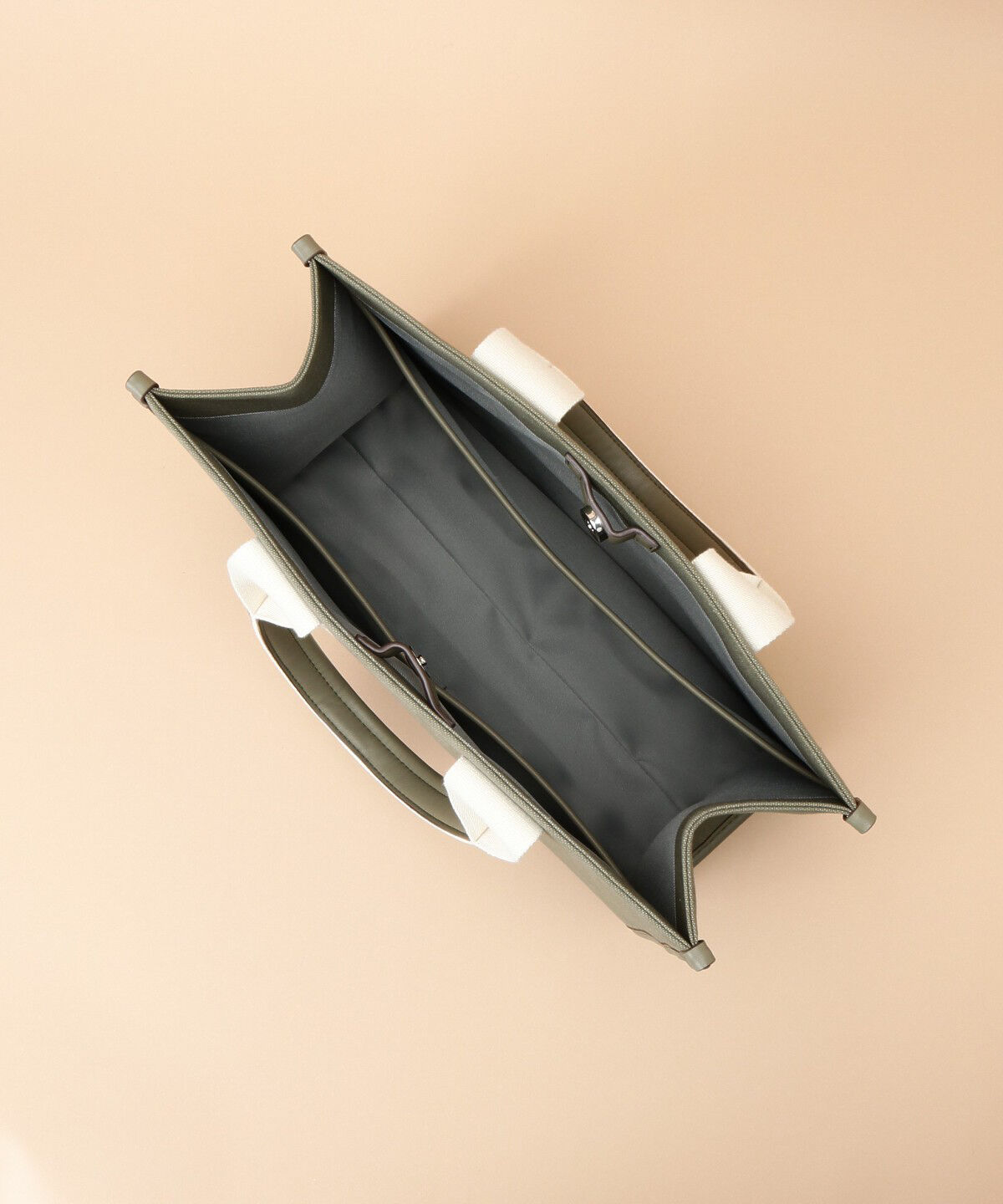 Samantha Thavasa「スクエアキャンバストート 大サイズ」|トートバッグ|