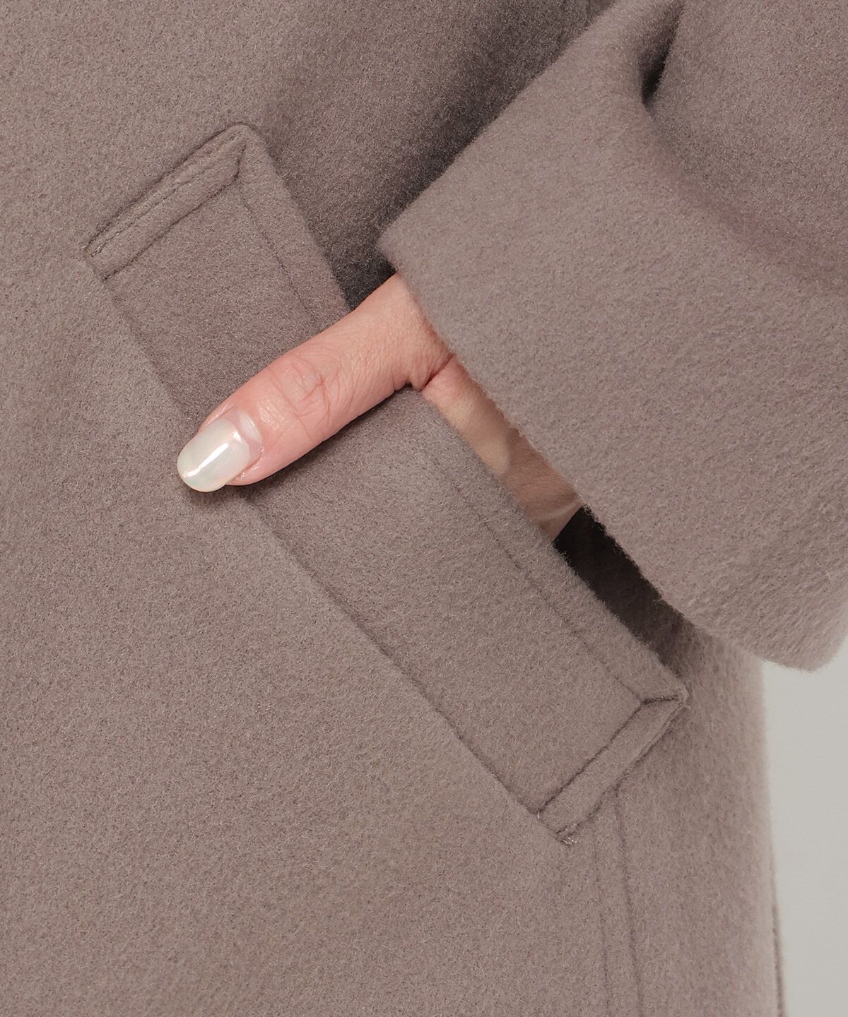 アンドクチュール「ウールビーバービッグカラーロングコート」|ダウン|