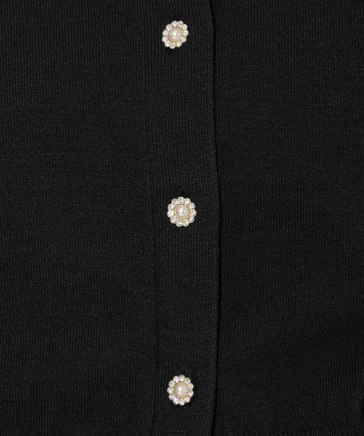 アンドクチュール「ビジューボタンクルーネックカーディガン」|カーディガン|