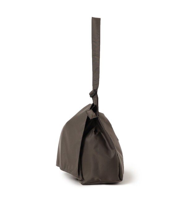 BEAMS「【別注】SLOW / NYLON SHOULDER BAG」|リュック|