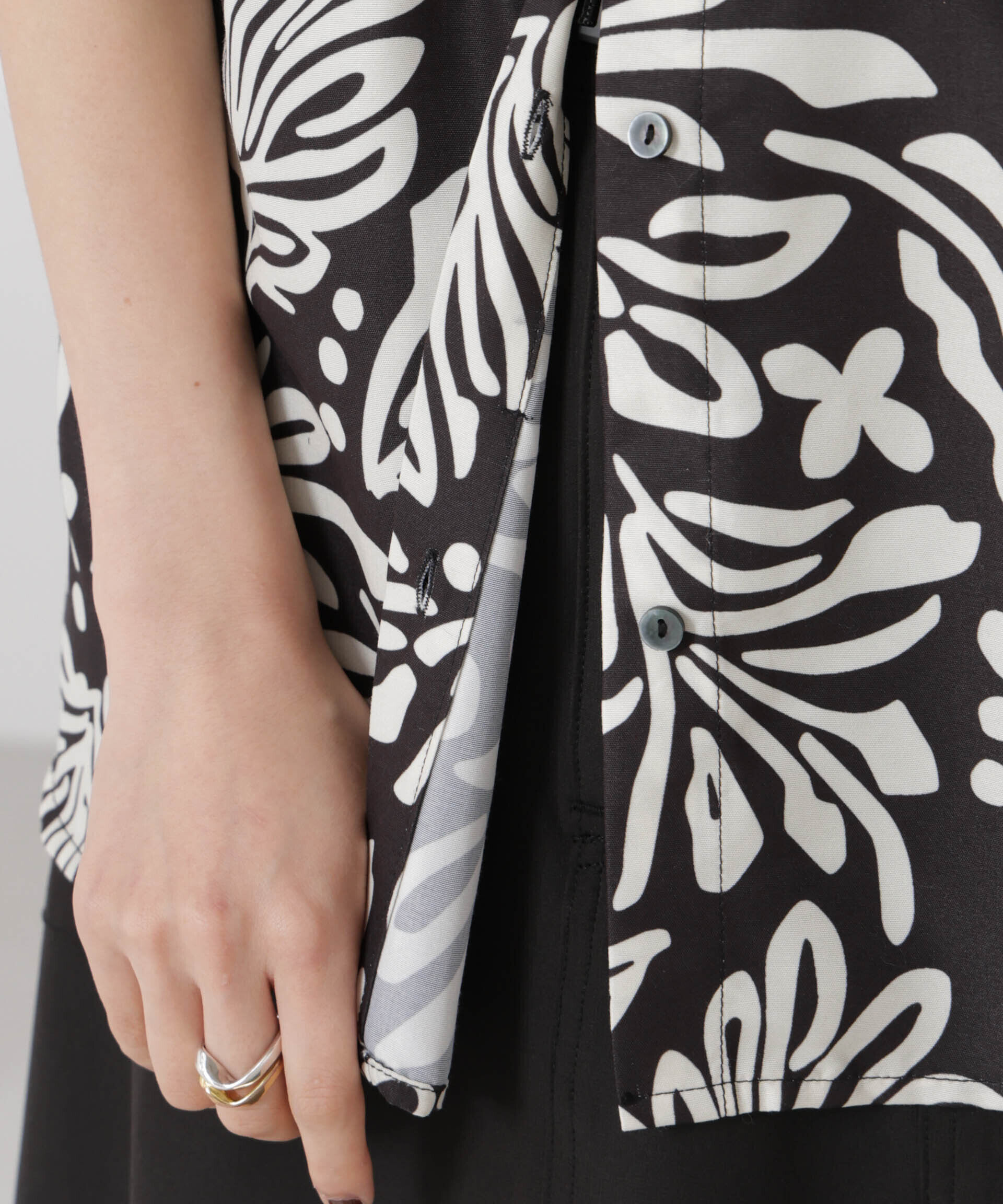 nano･universe「ボタニカルプリントノースリーブフレアブラウス(セットアップ可)」|シャツ・ブラウス|