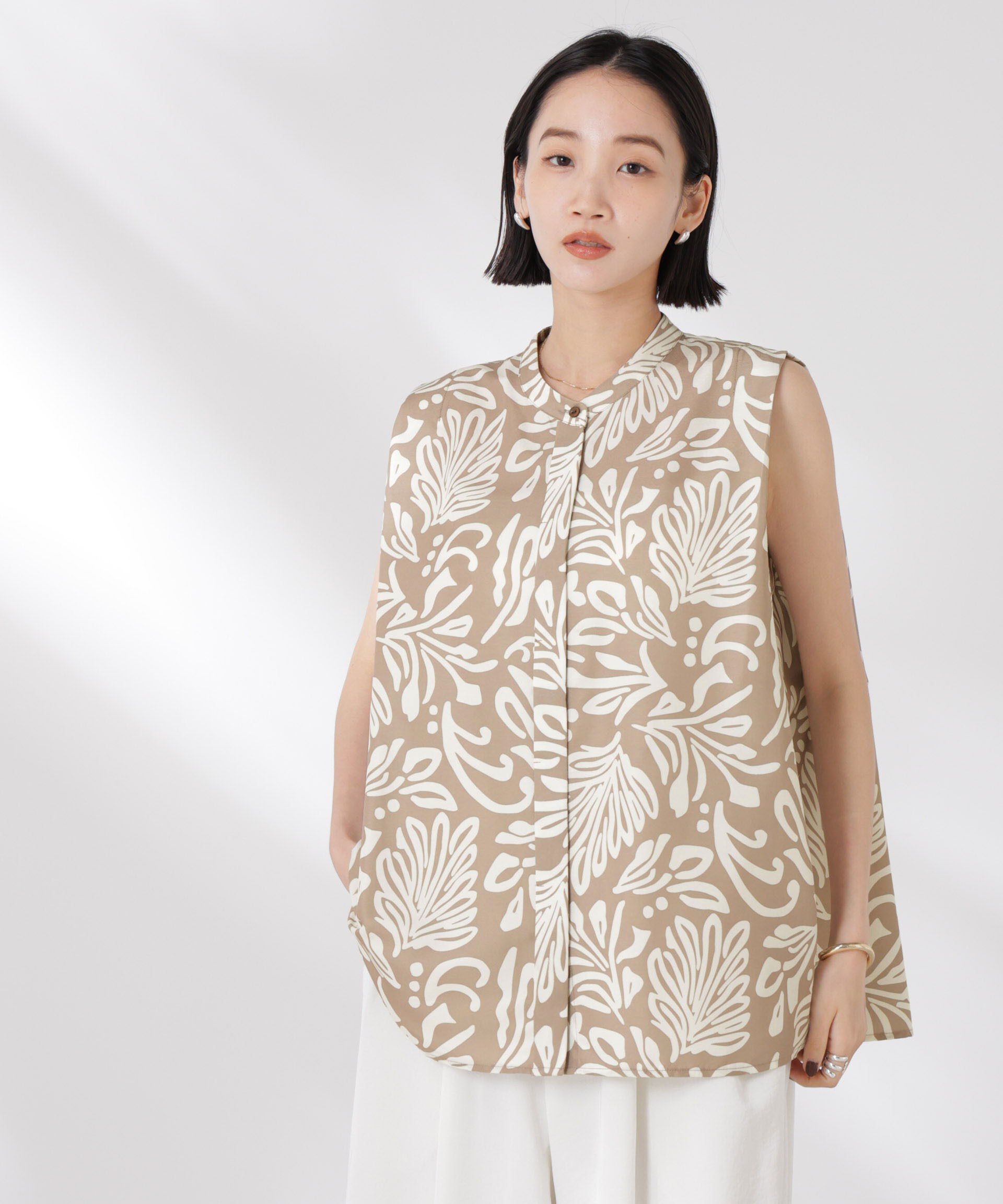 nano･universe「ボタニカルプリントノースリーブフレアブラウス(セットアップ可)」|シャツ・ブラウス|