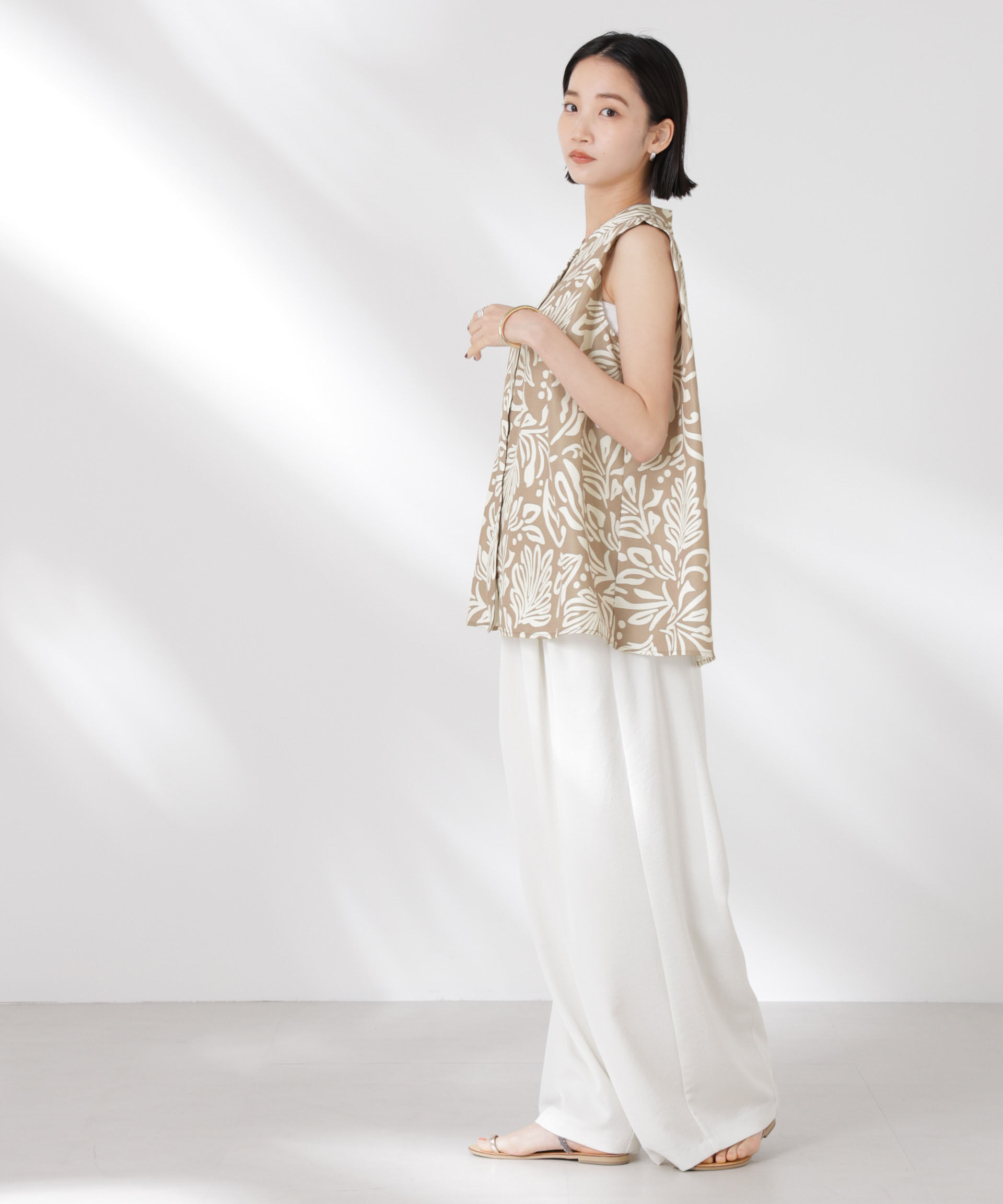 nano･universe「ボタニカルプリントノースリーブフレアブラウス(セットアップ可)」|シャツ・ブラウス|