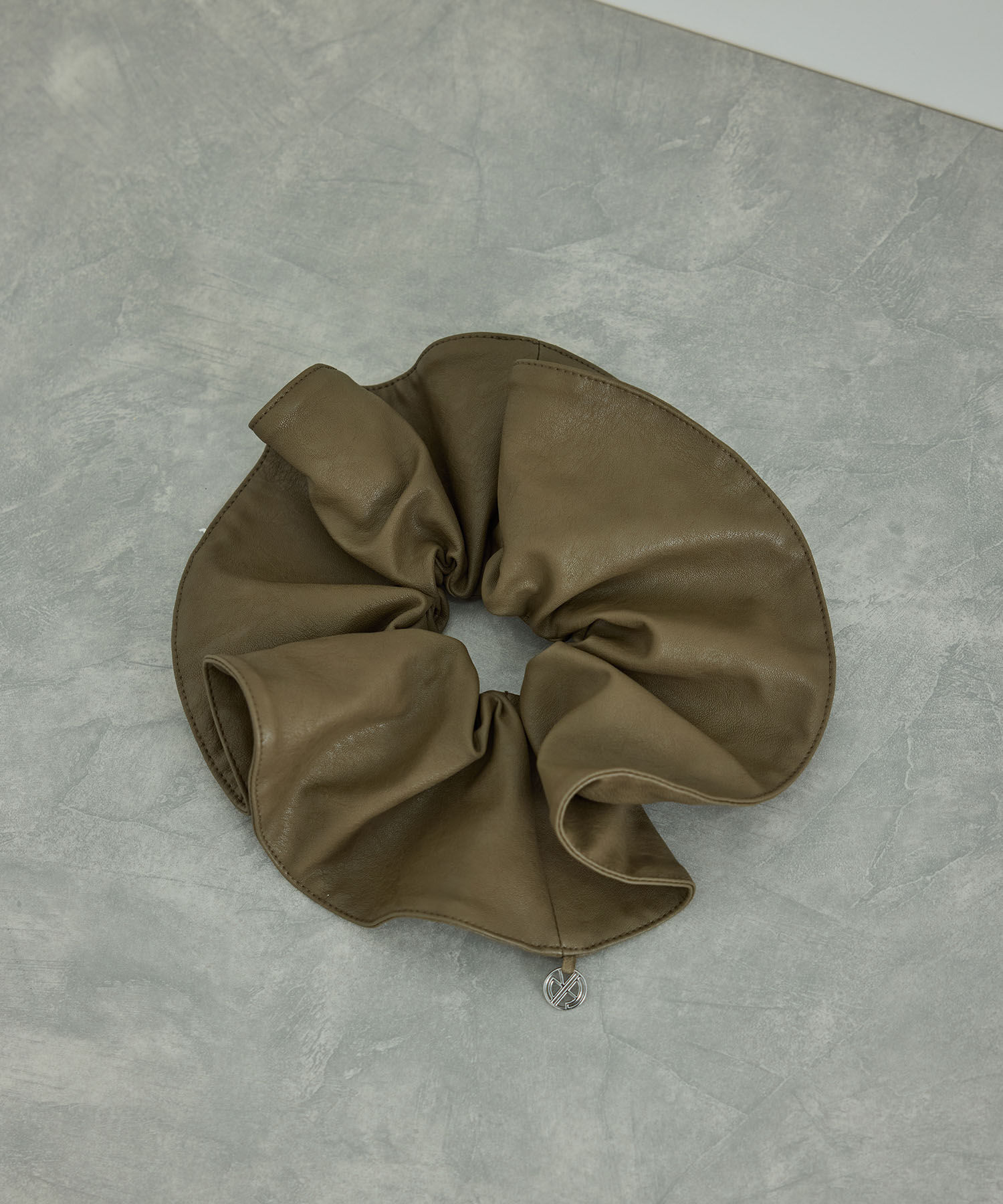 ADAM ET ROPE'「BIGシュシュ」|ヘアゴム・シュシュ|