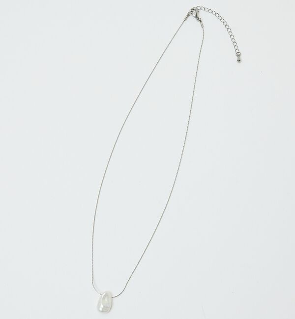 qualite「【ステンレス】バロックパールチャームネックレス」|ネックレス|