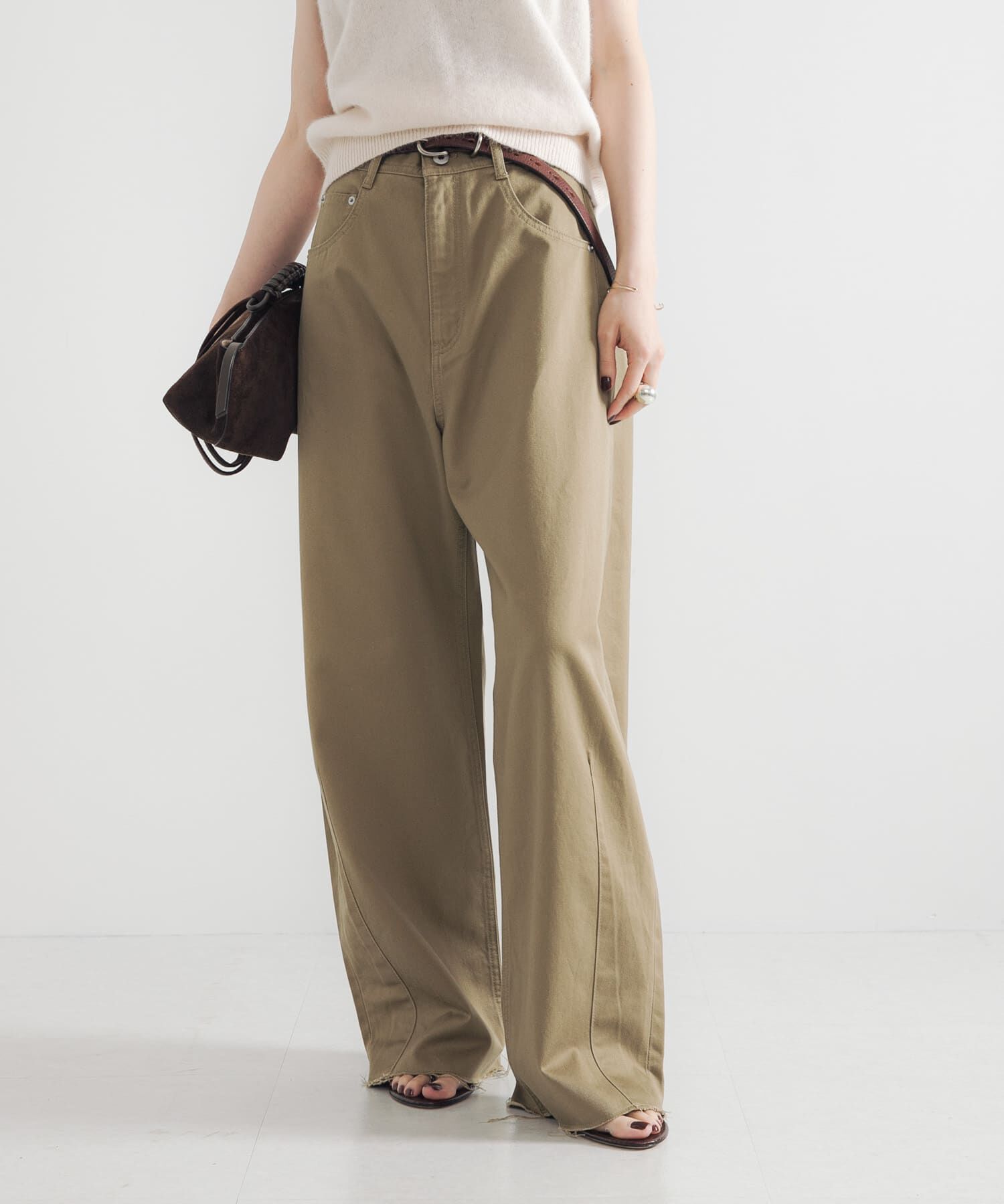 URBAN RESEARCH「コットンサテンカットオフカーブパンツ」|その他|