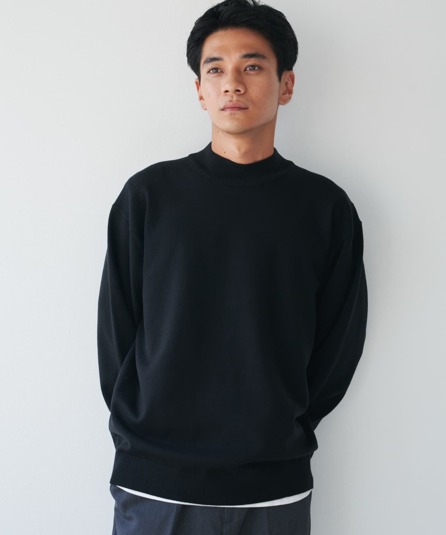 URBAN RESEARCH DOORS「『仁村紗和さん着用』『UR TECH 200日ニット』 モックネック」|ニット・セーター|