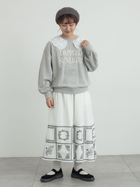 Samansa Mos2「裾モチーフ刺繍ギャザースカート」|スカート|