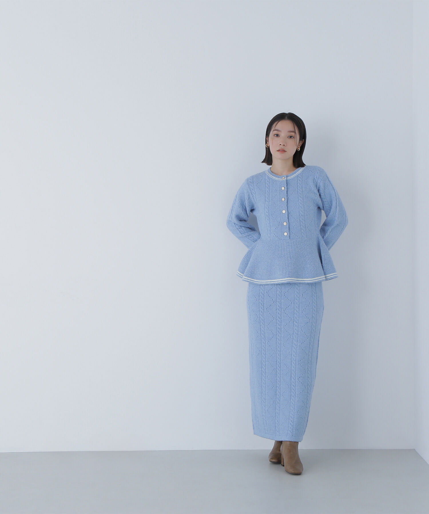  「ペプラムケーブルニットセットアップ」|ワンピース|