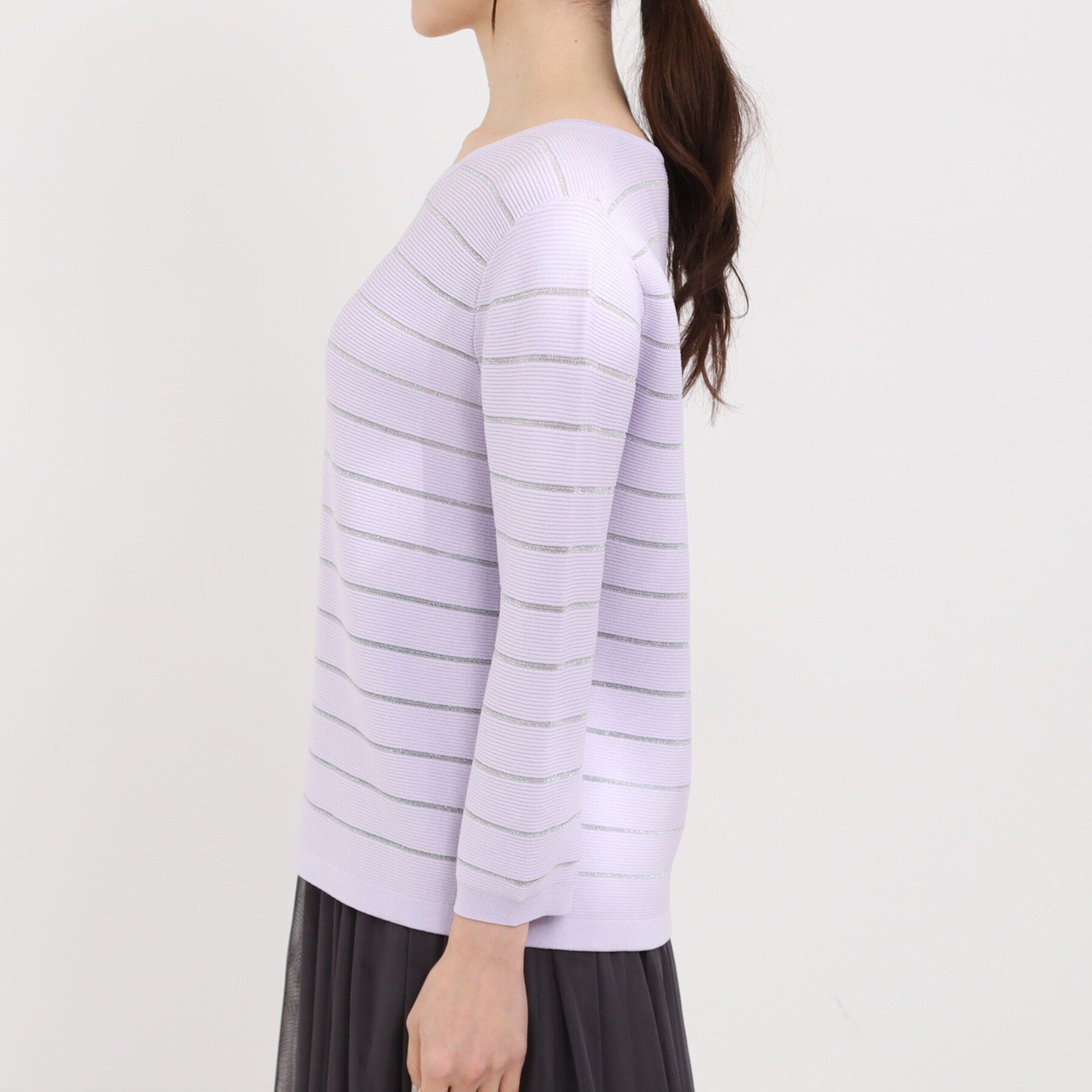 SHOO･LA･RUE「【洗える】デコルテがきれいに見えるVネックラメボーダーニット」|ニット・セーター|