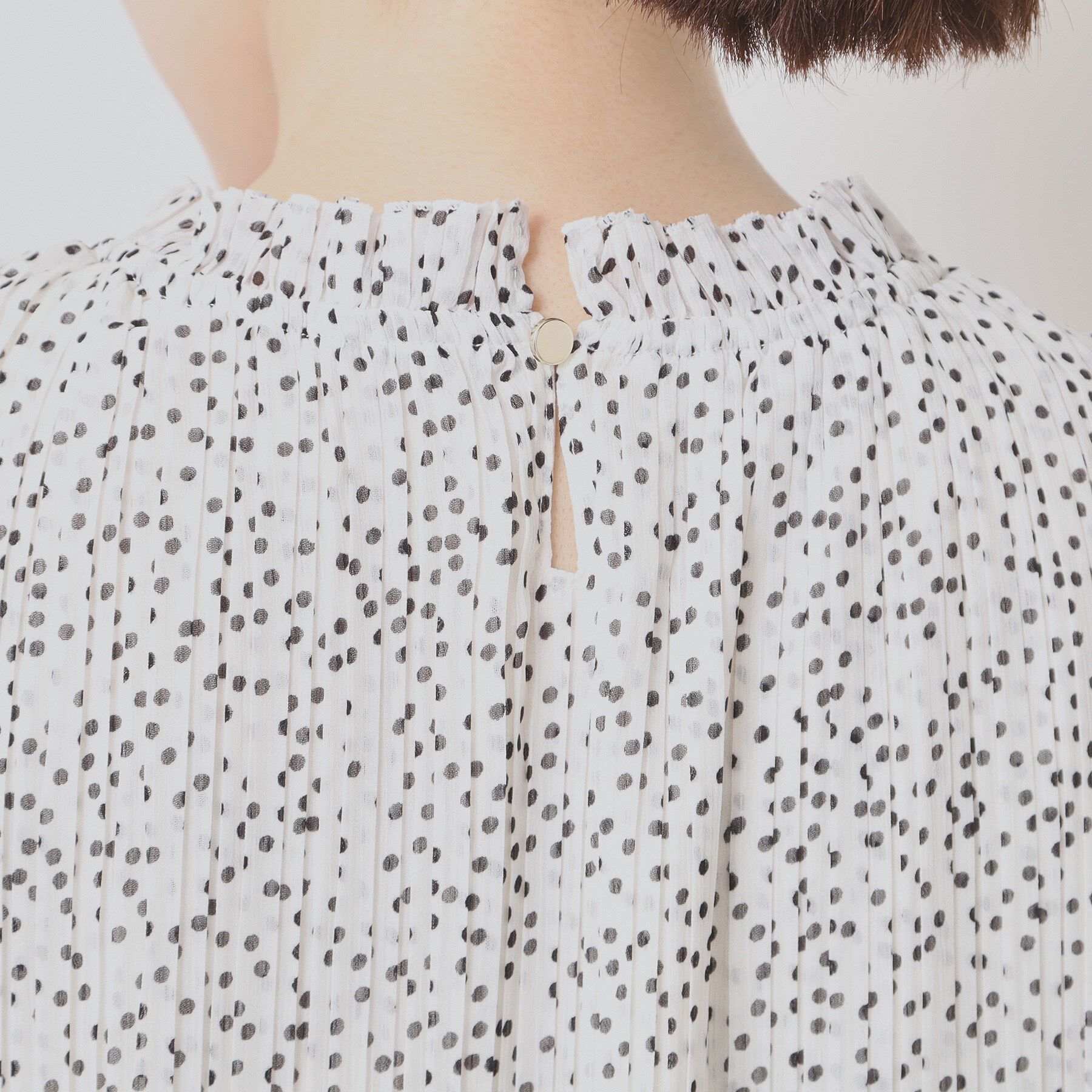 ITS&rsquo;DEMO「【手洗い可】楊柳プリーツブラウス」|シャツ・ブラウス|