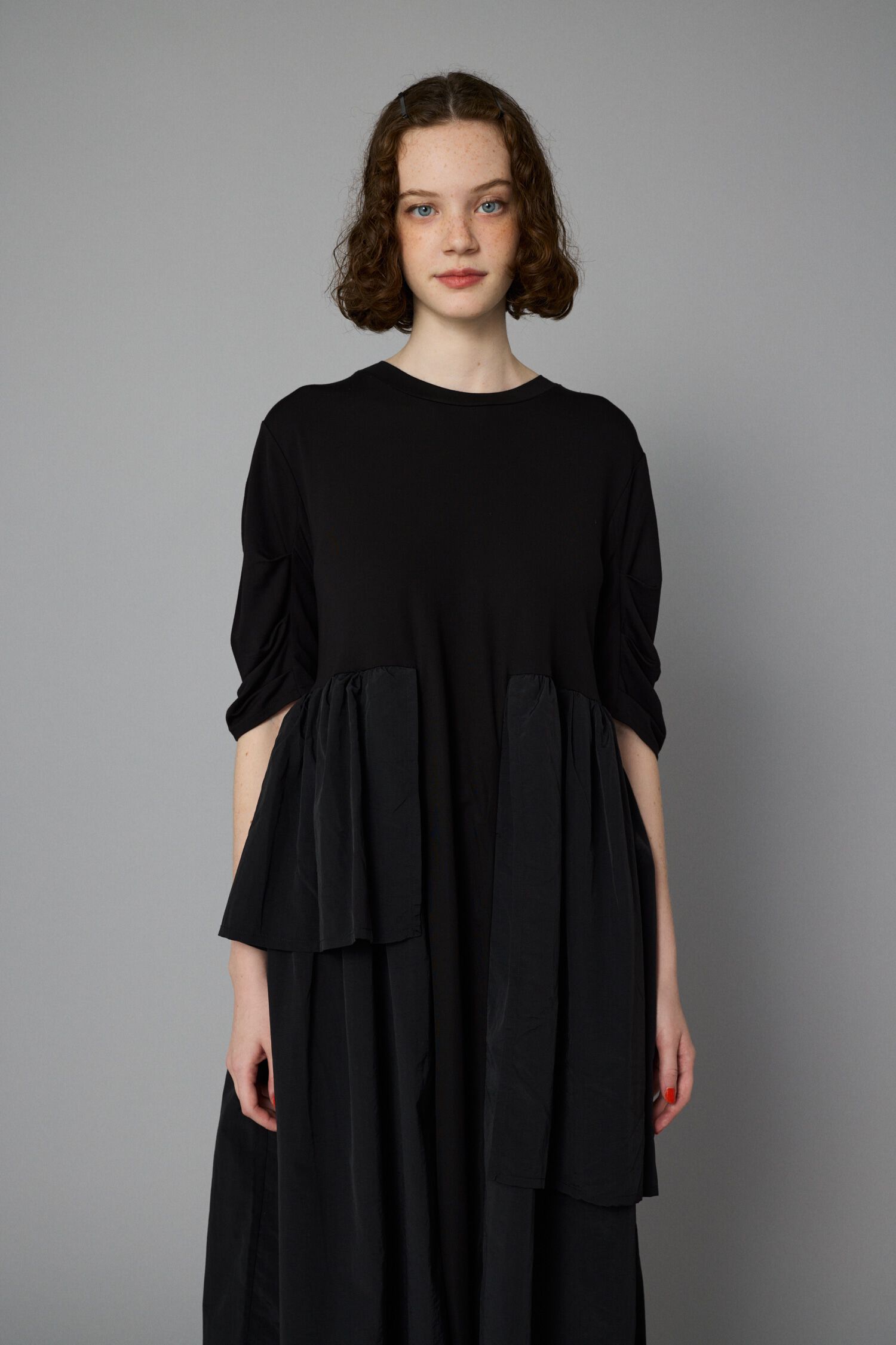 HeRIN.CYE「Tuck sleeve docking dress」|ワンピース|