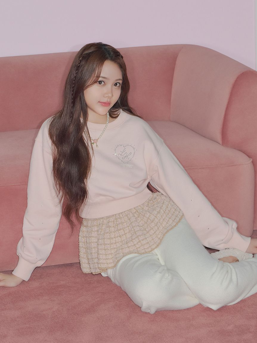 LILY BROWN「【LILY BROWN&times;Hearts2Hearts】コラボレーションビジューロゴスウェット」|スウェット・ジャージ|