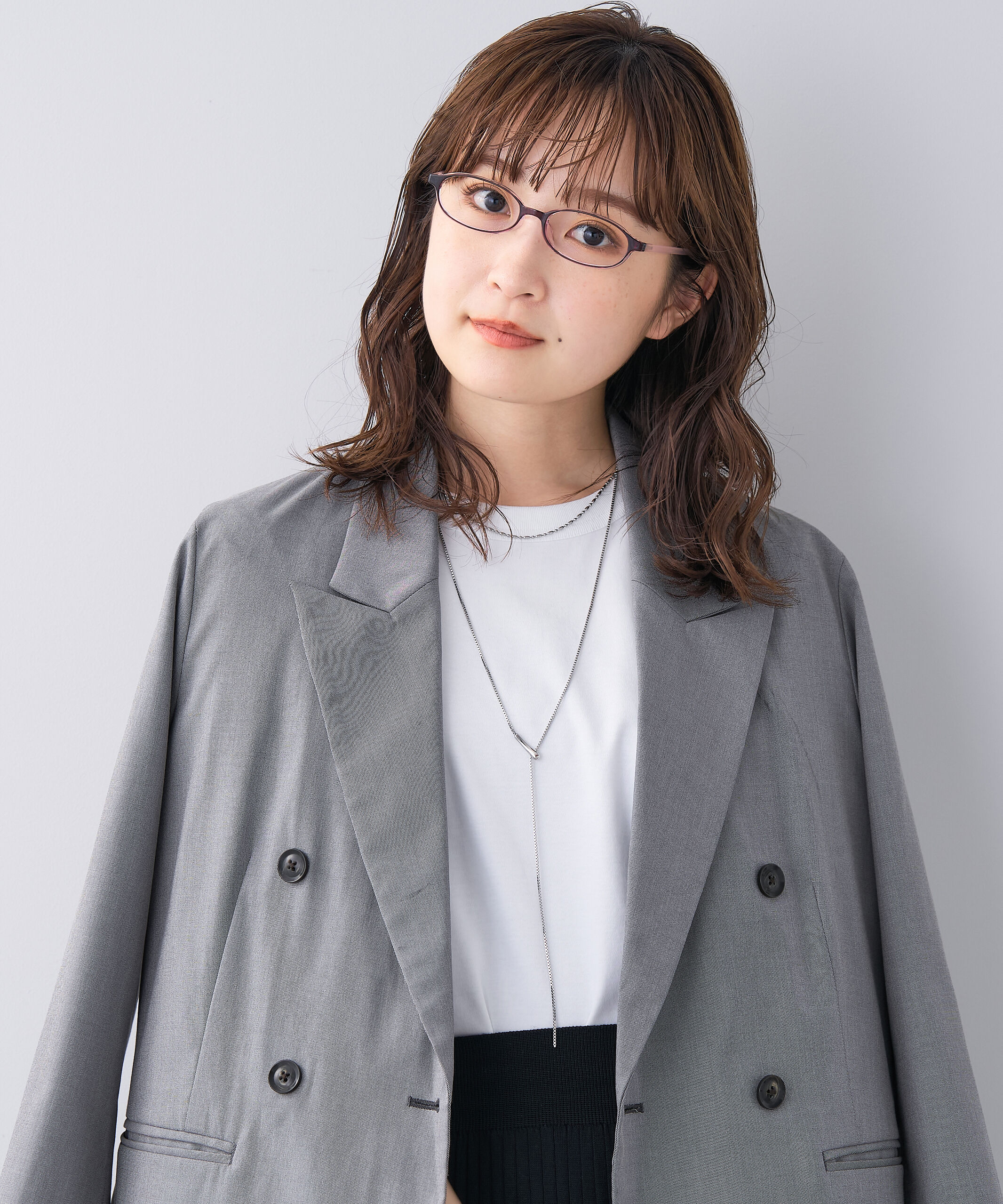  「オーバル型 リーディンググラス｜Zoff Reading Glasses（レッド）老眼鏡 フィット感のあるオーバルフレーム」|メガネ|