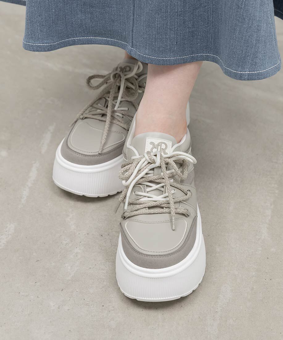  「ダブルシューレースボリュームソールスニーカー」|スニーカー|