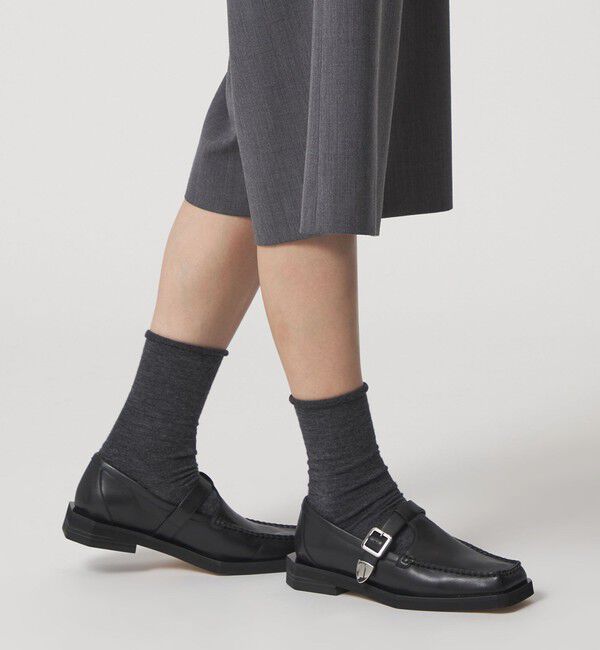 ODETTE E ODILE「ボクシーTストラップ フラット30&uarr;」|ローファー|